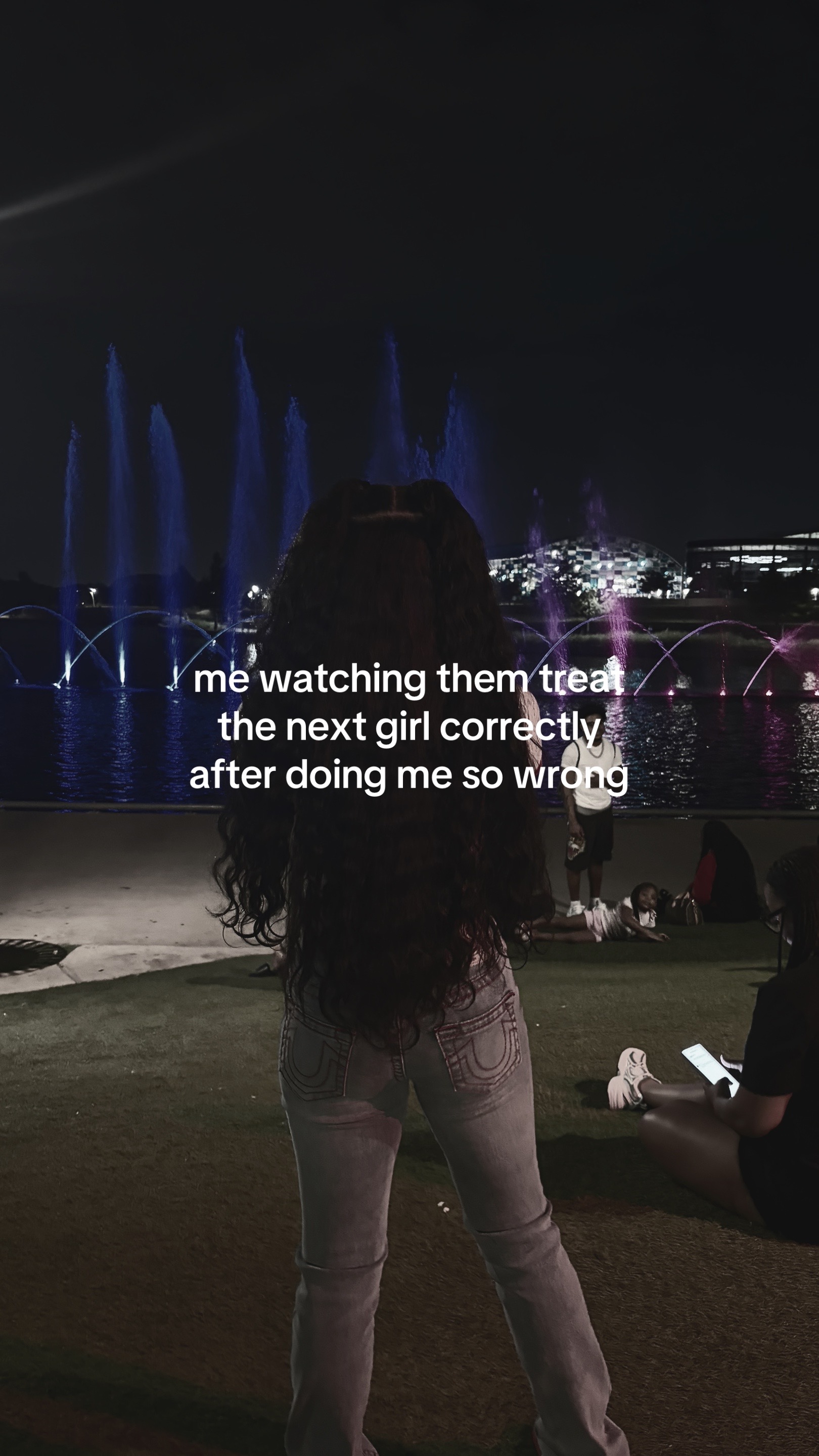 @⃟