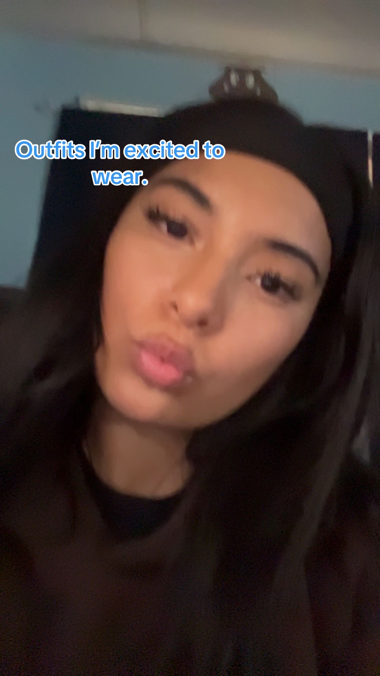 @Leona🤍