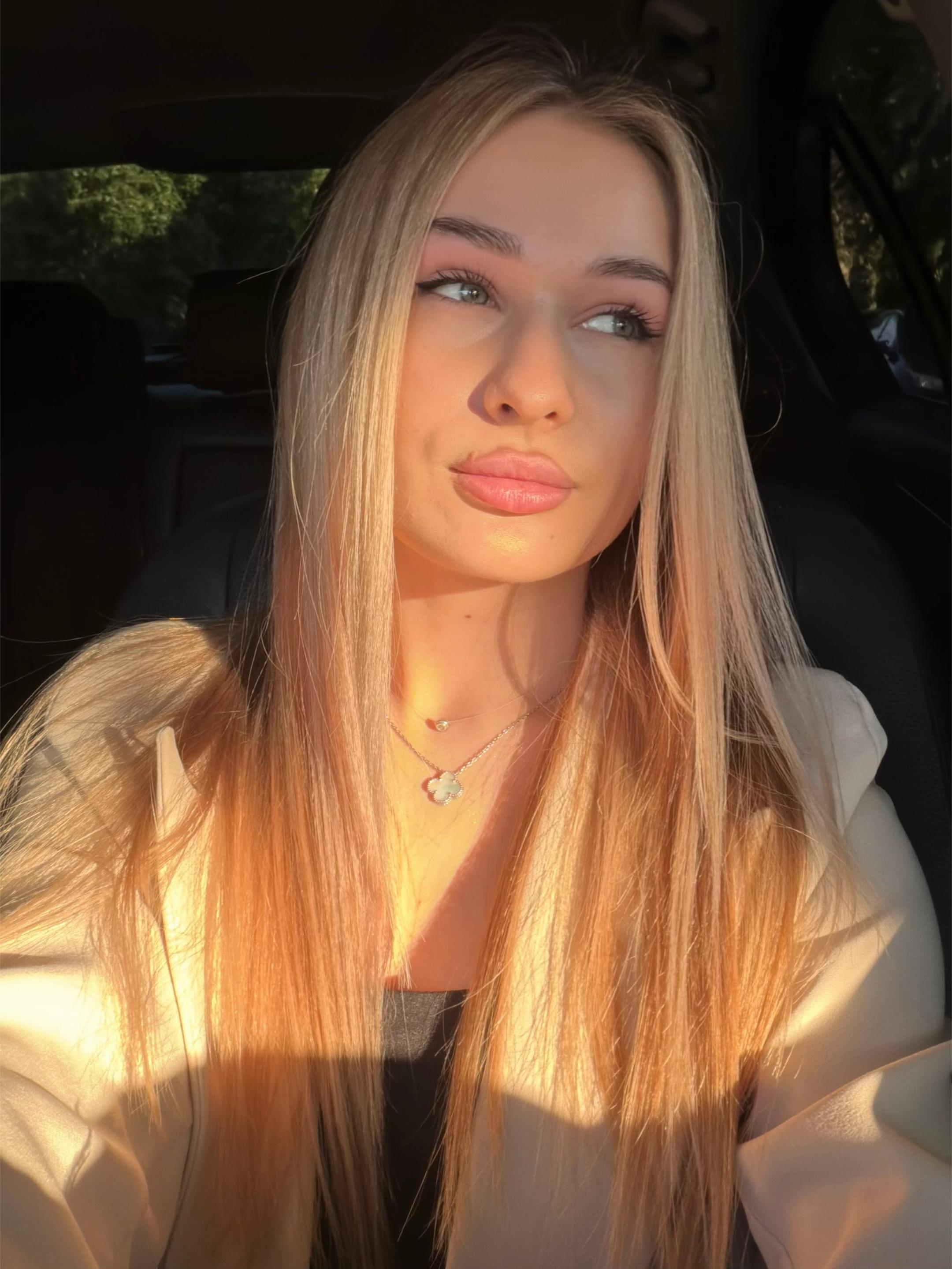 @VIKTORYIA