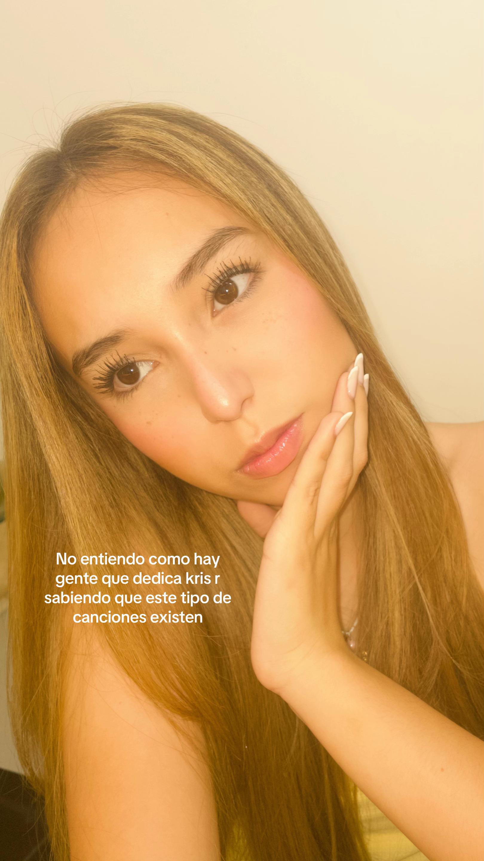 @kisss_annita