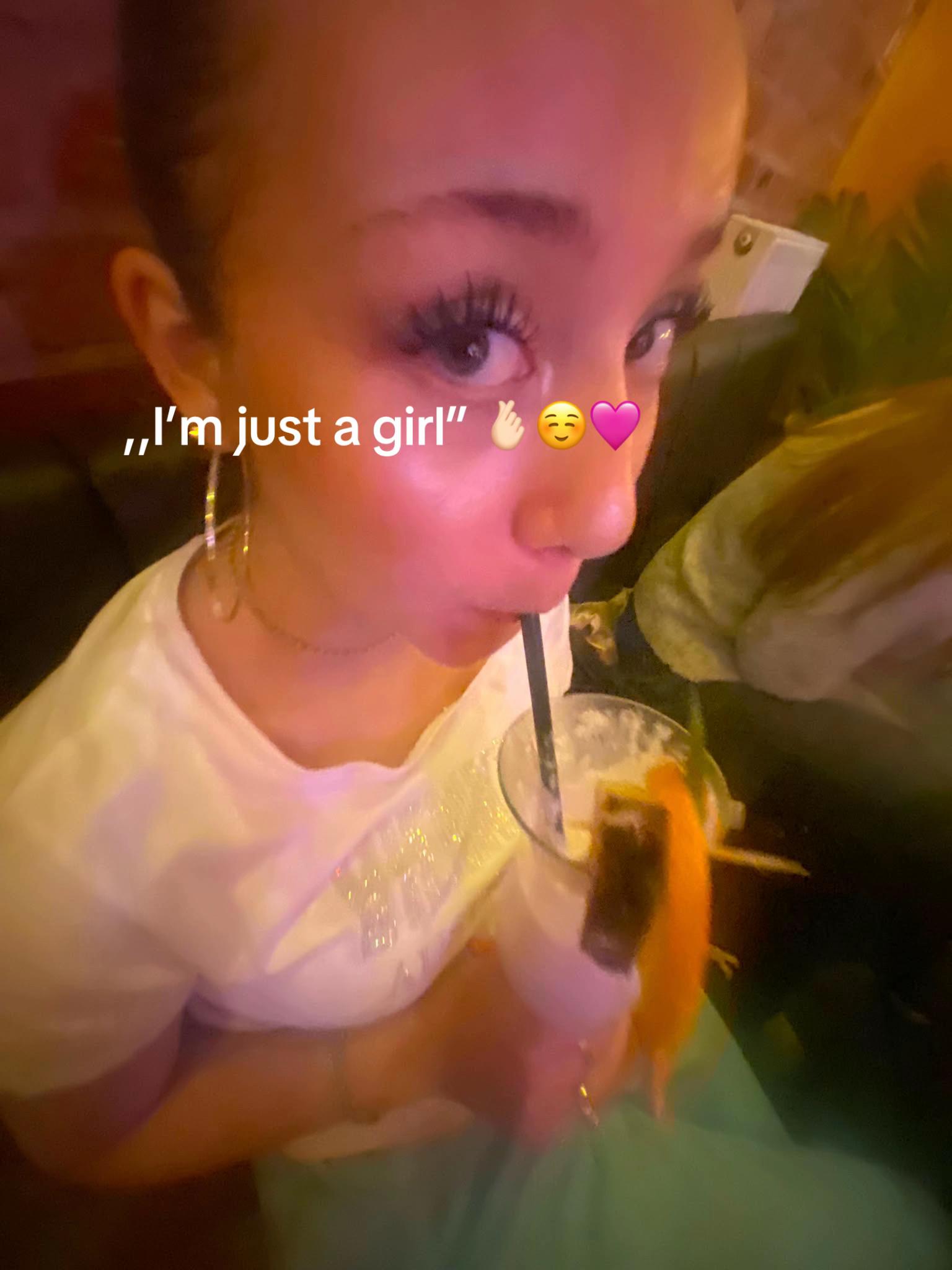 @sophkae