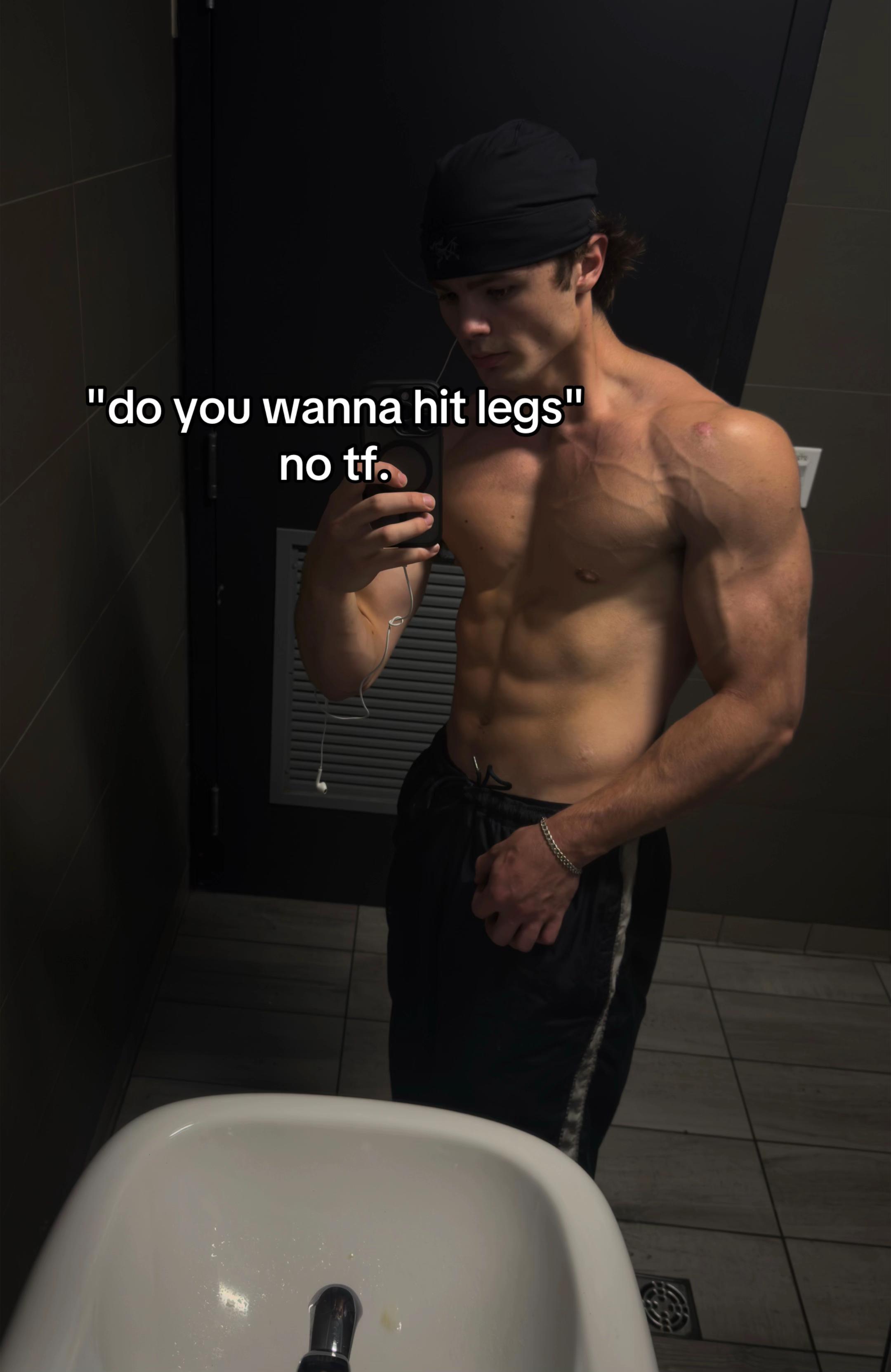 @notcaelen