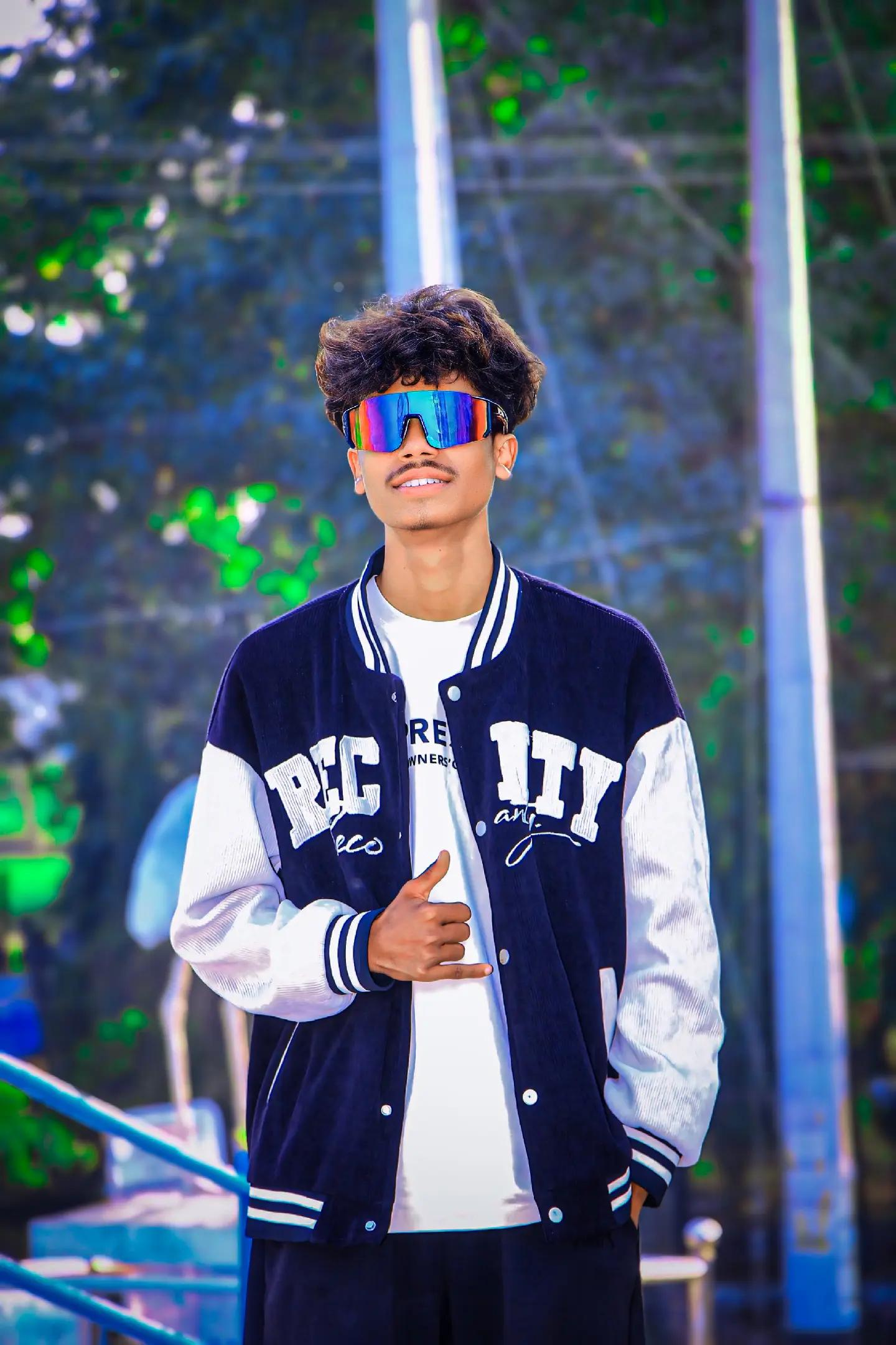 @RãHûL_PhøTøGrãPhy📸