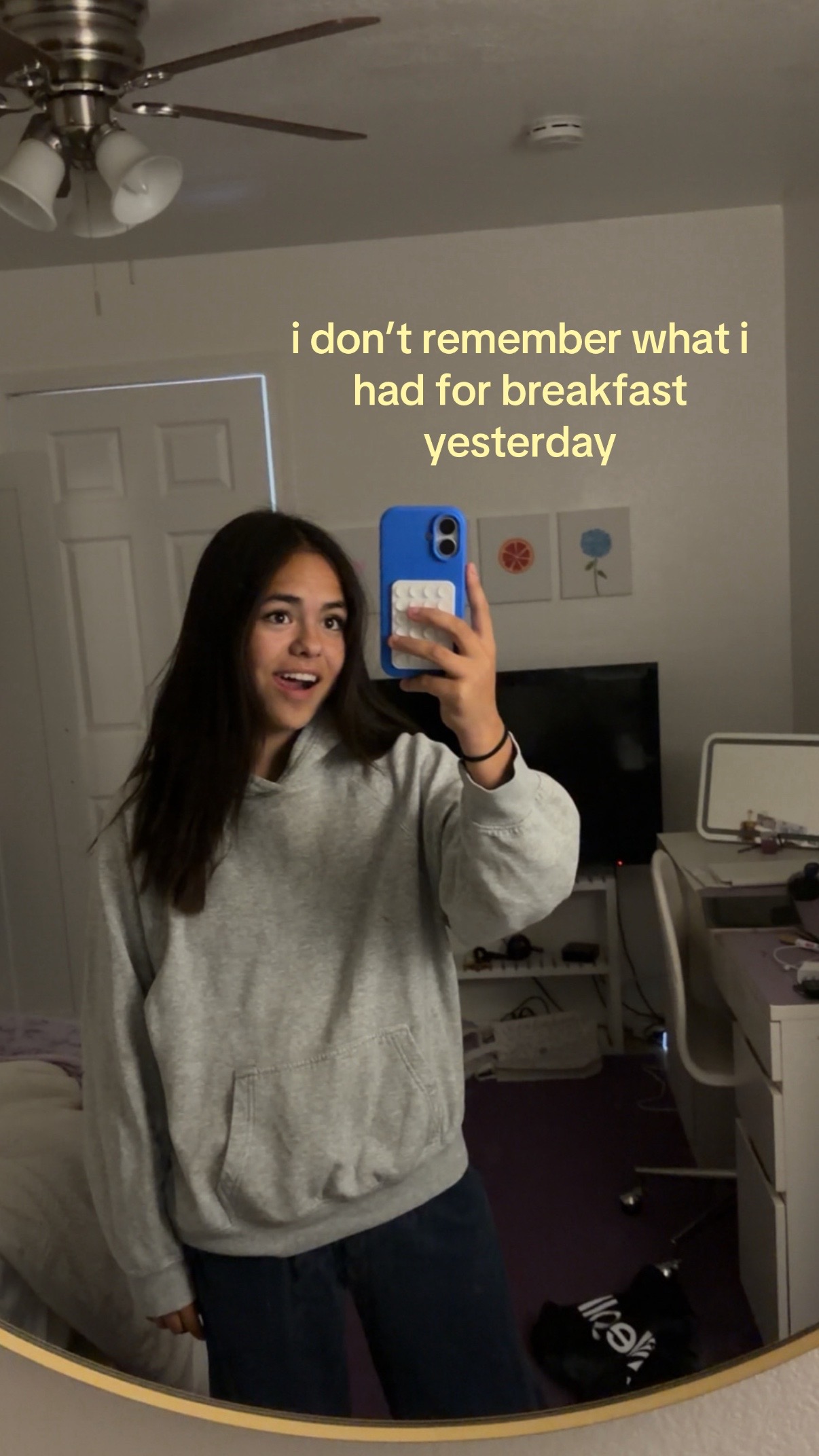 @clarachickenfry