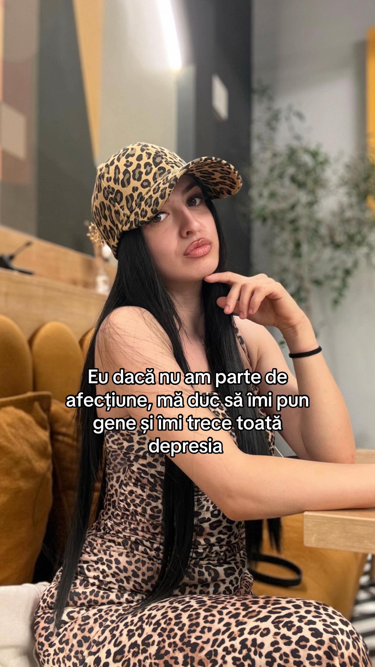 @&bull;𝐀𝐋𝐄𝐗𝐀𝐍𝐃𝐑𝐀 𝐕&bull;