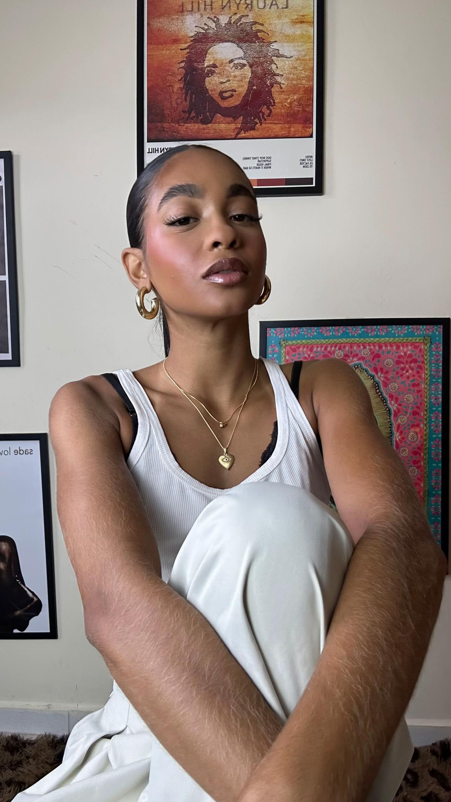 @Monique