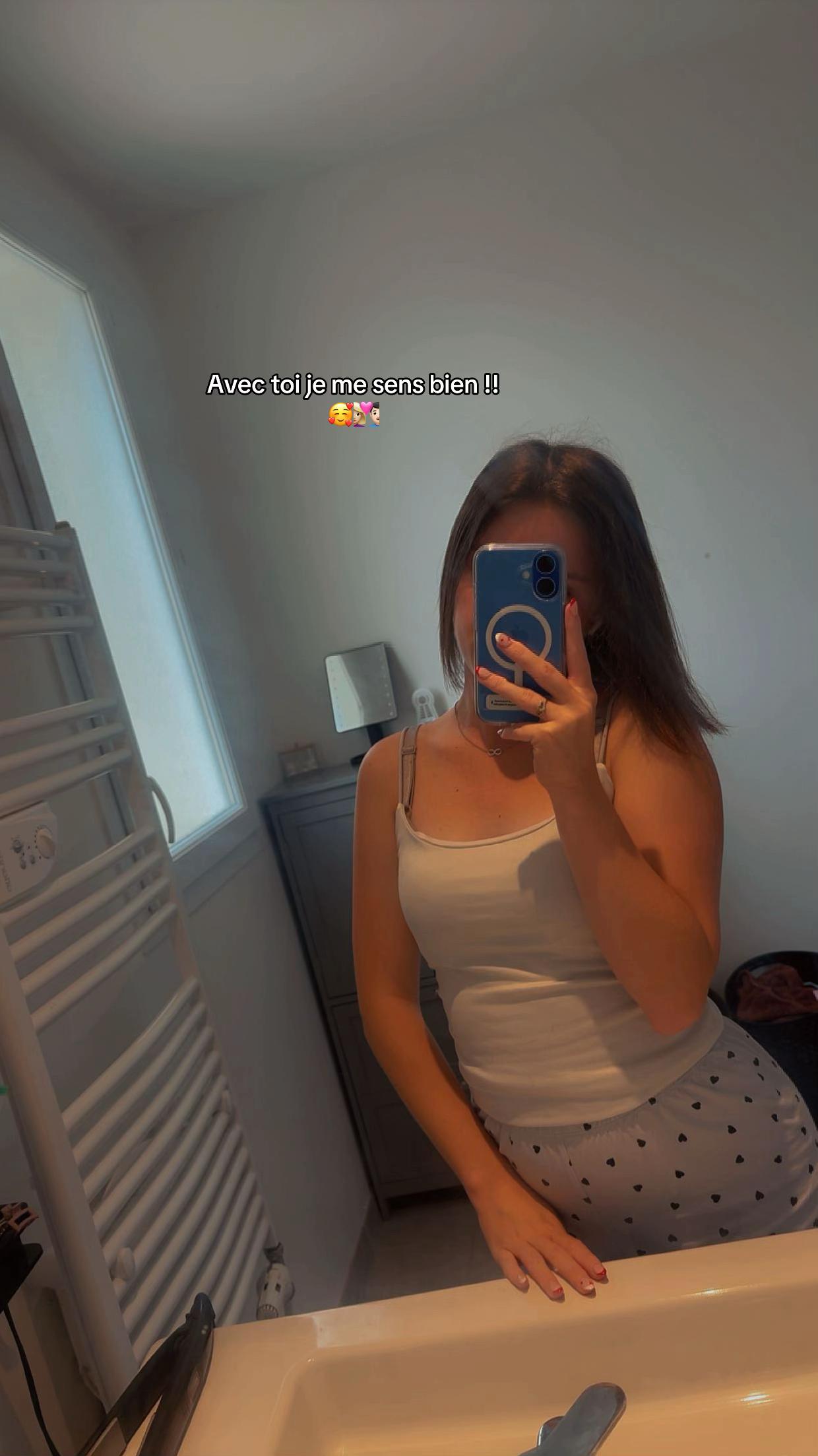 @Chloé Collin