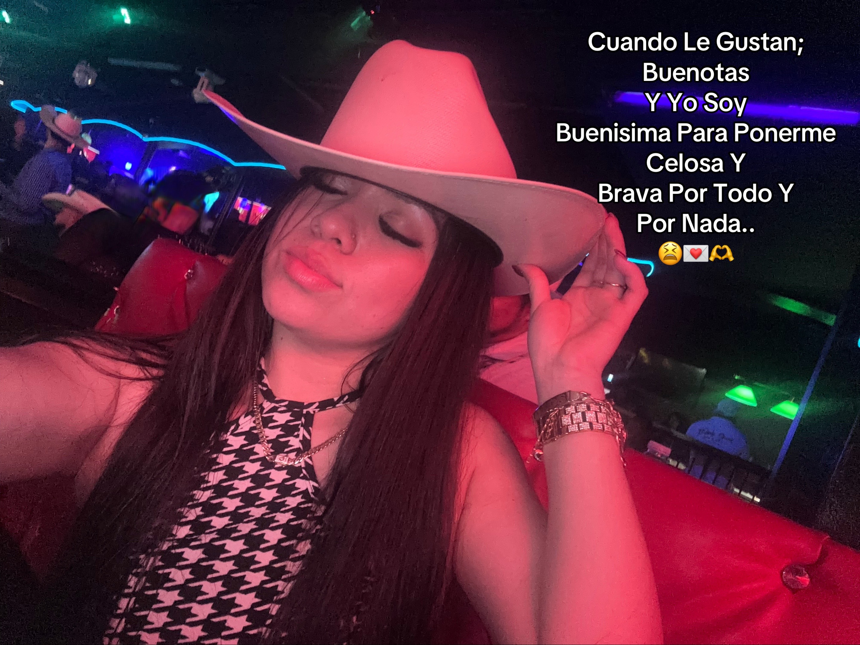 @Julii__S