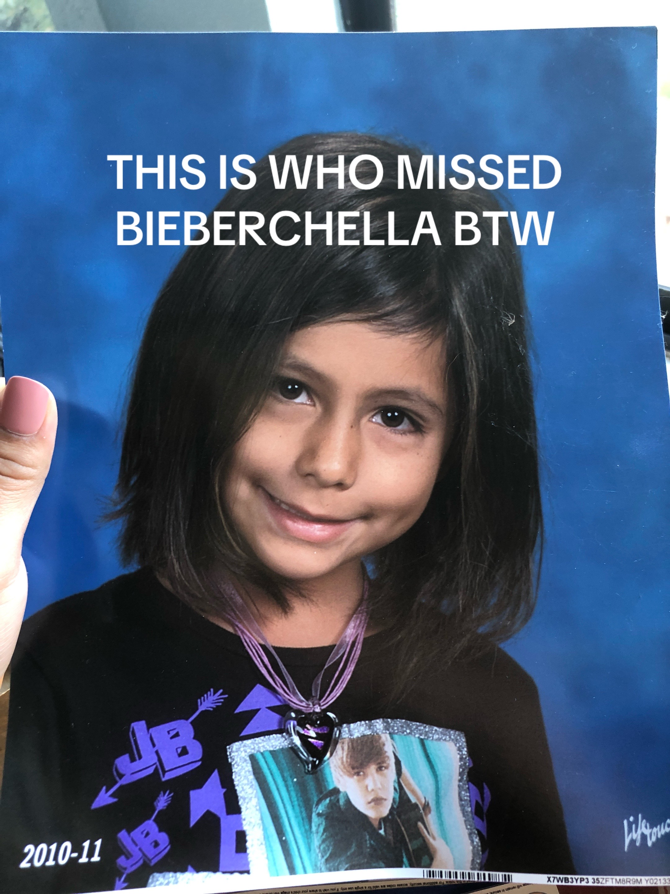 @Bella