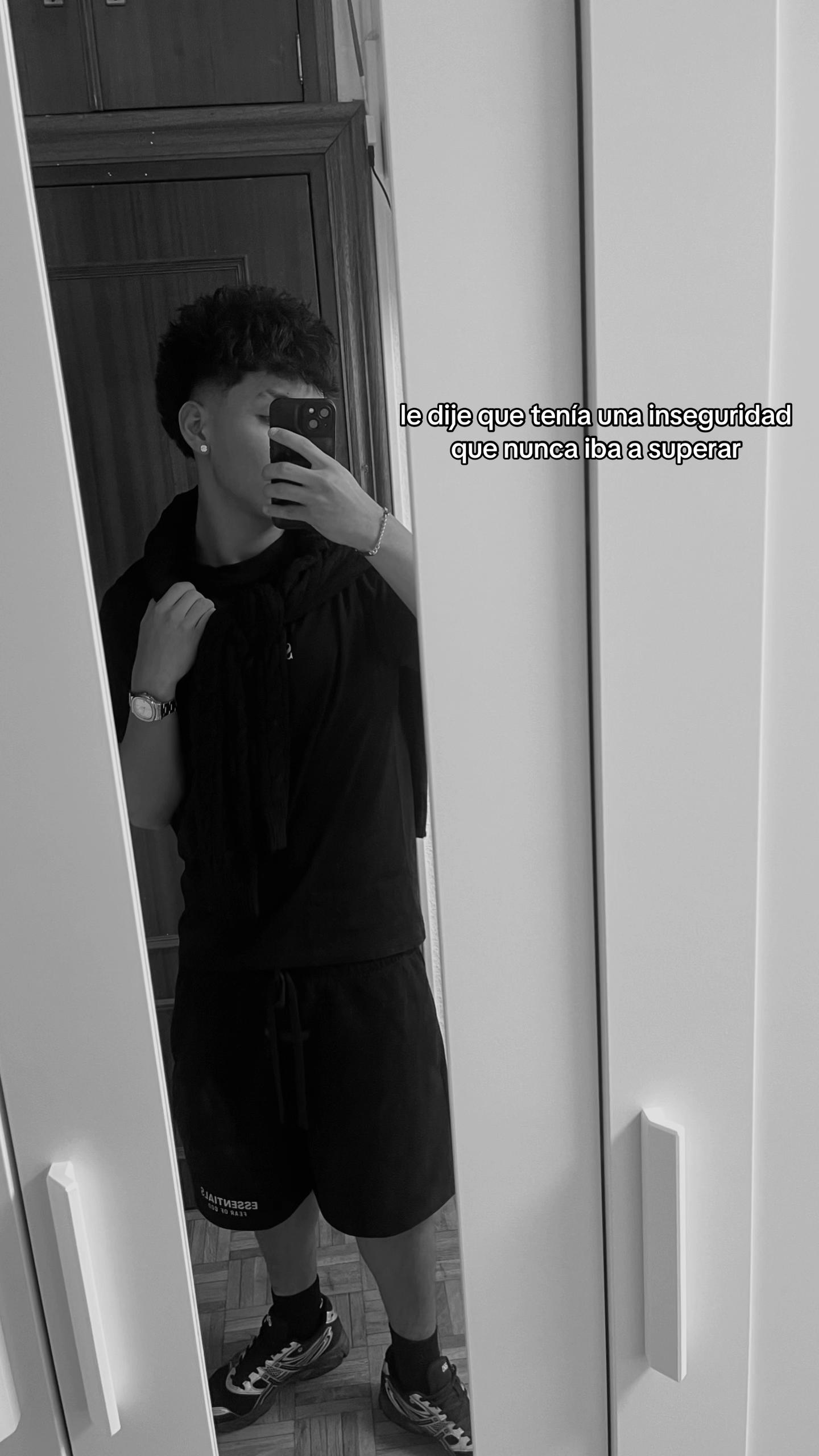@𝓐🌹