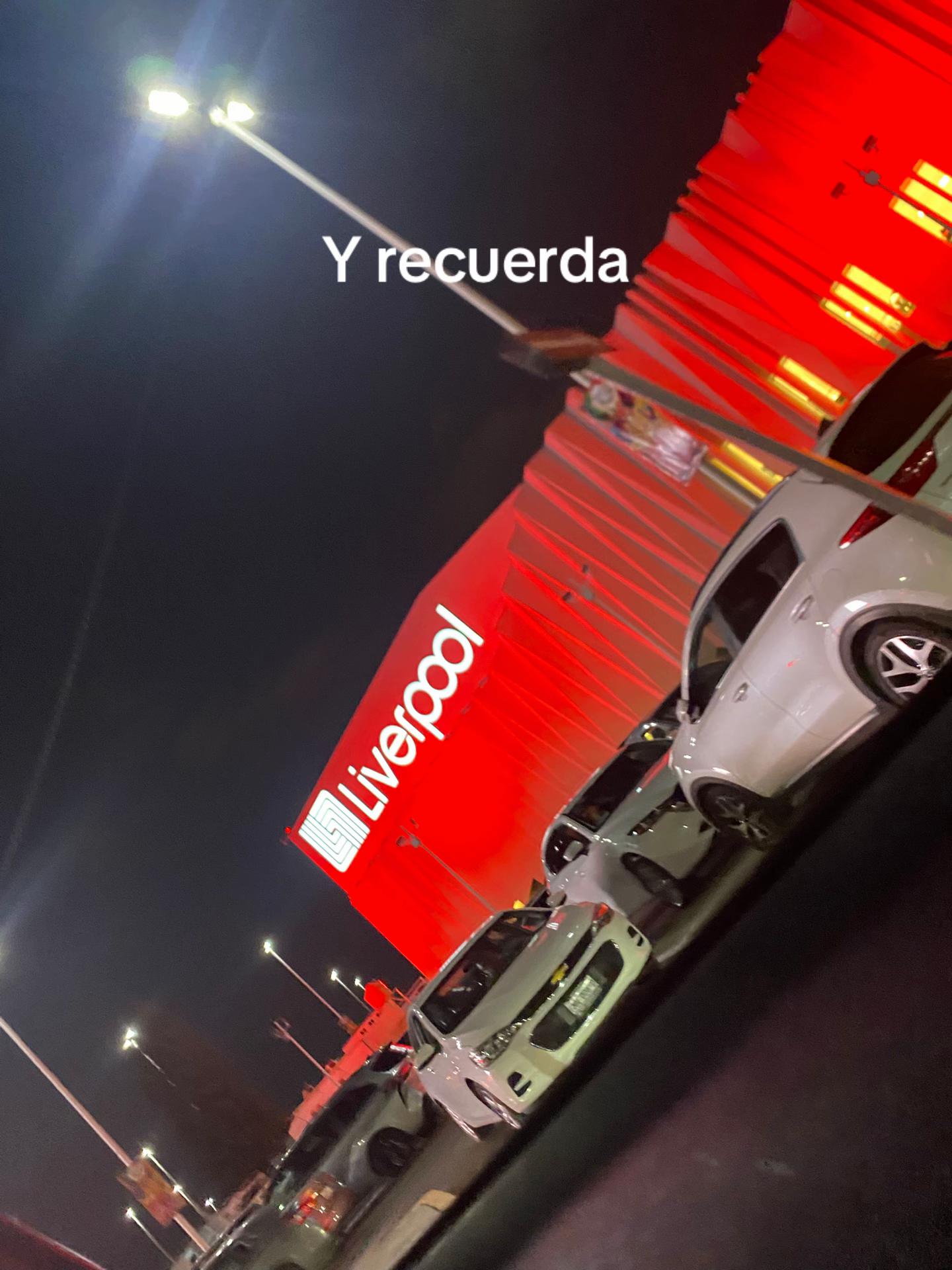 @🍀𝐿𝐸𝒱𝒾🧿
