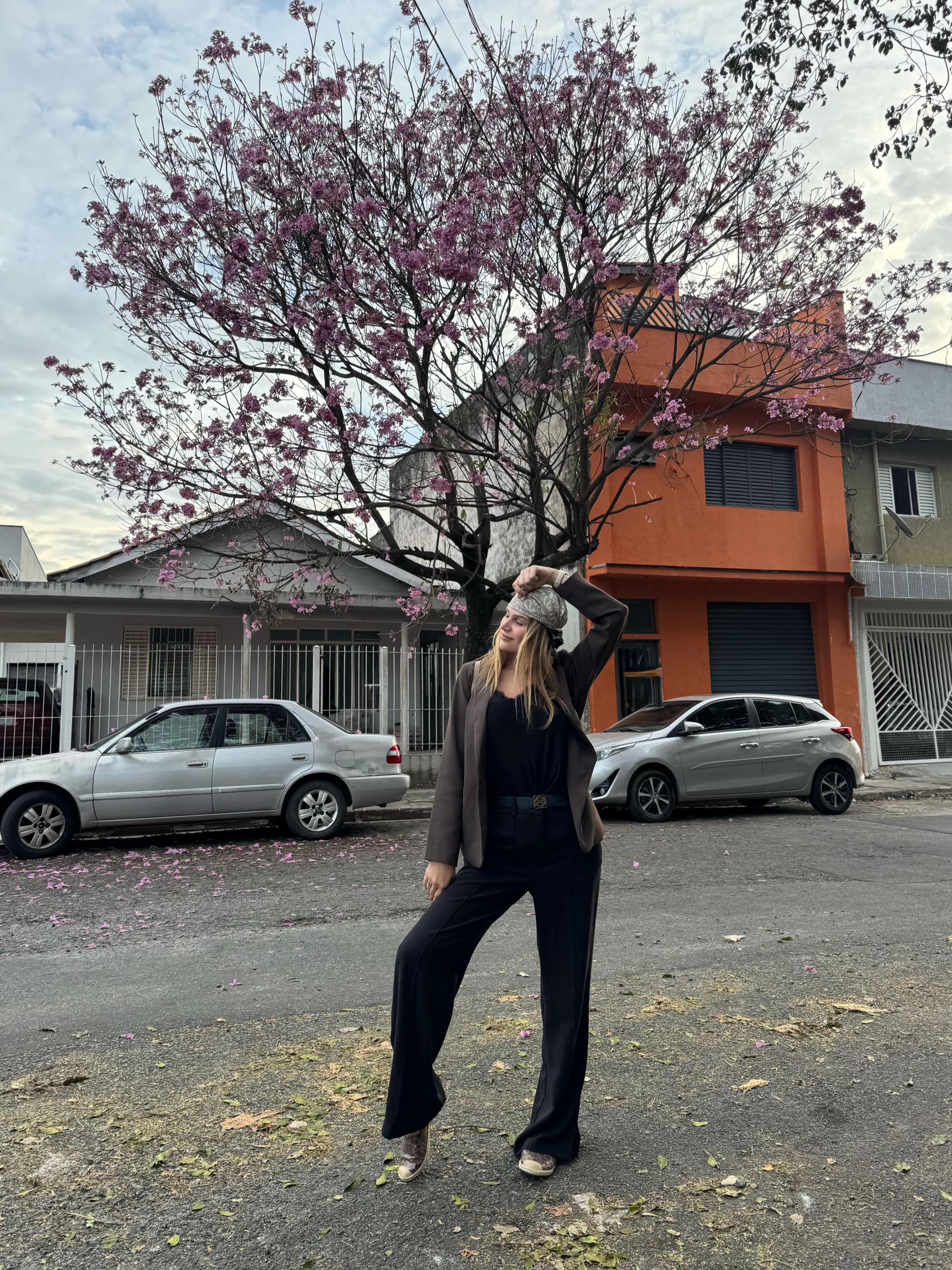 @DARIA | AI Artist & expat life