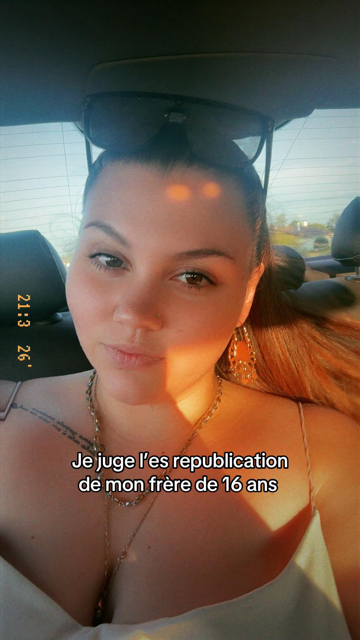 @𝒯𝒽𝒶𝒾𝓈