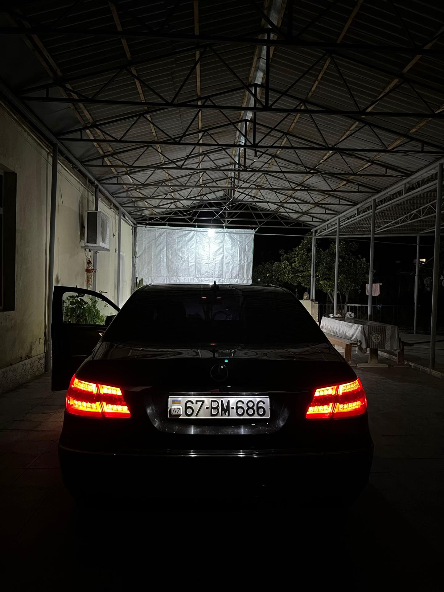 @𝐸.𝐵