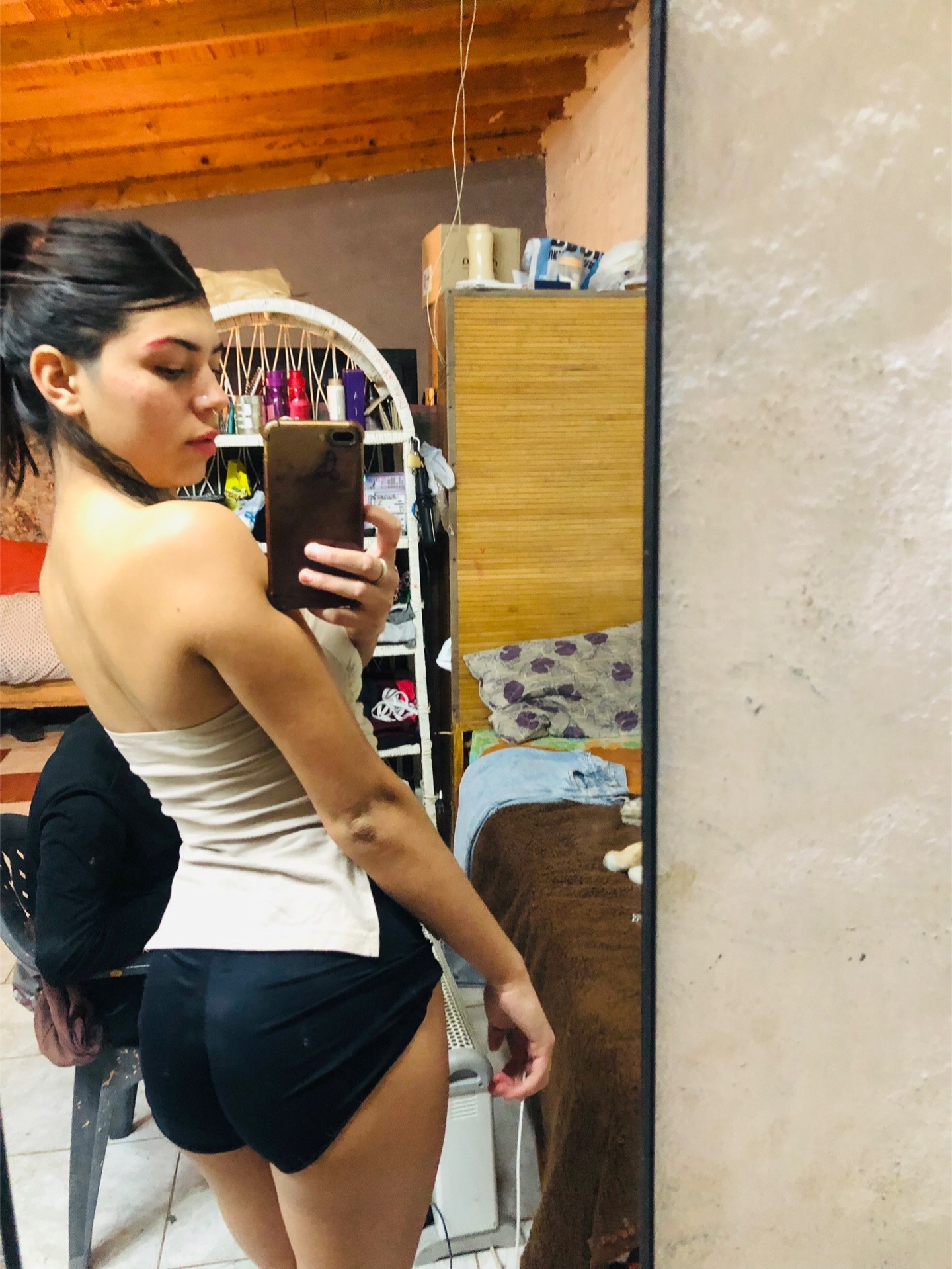 @𝒞𝒽𝓊𝓁𝒶𝒶🗽