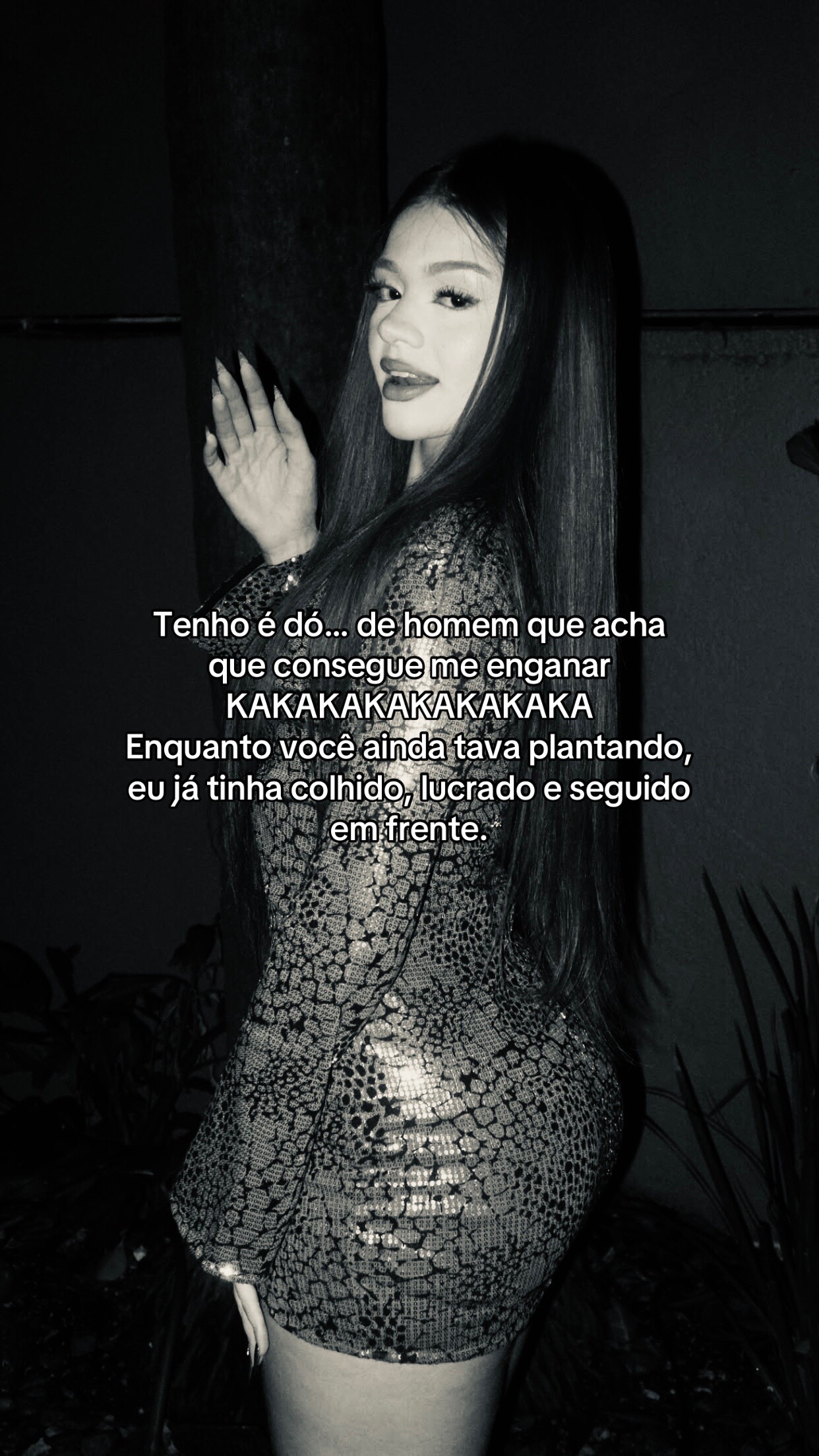 @✶