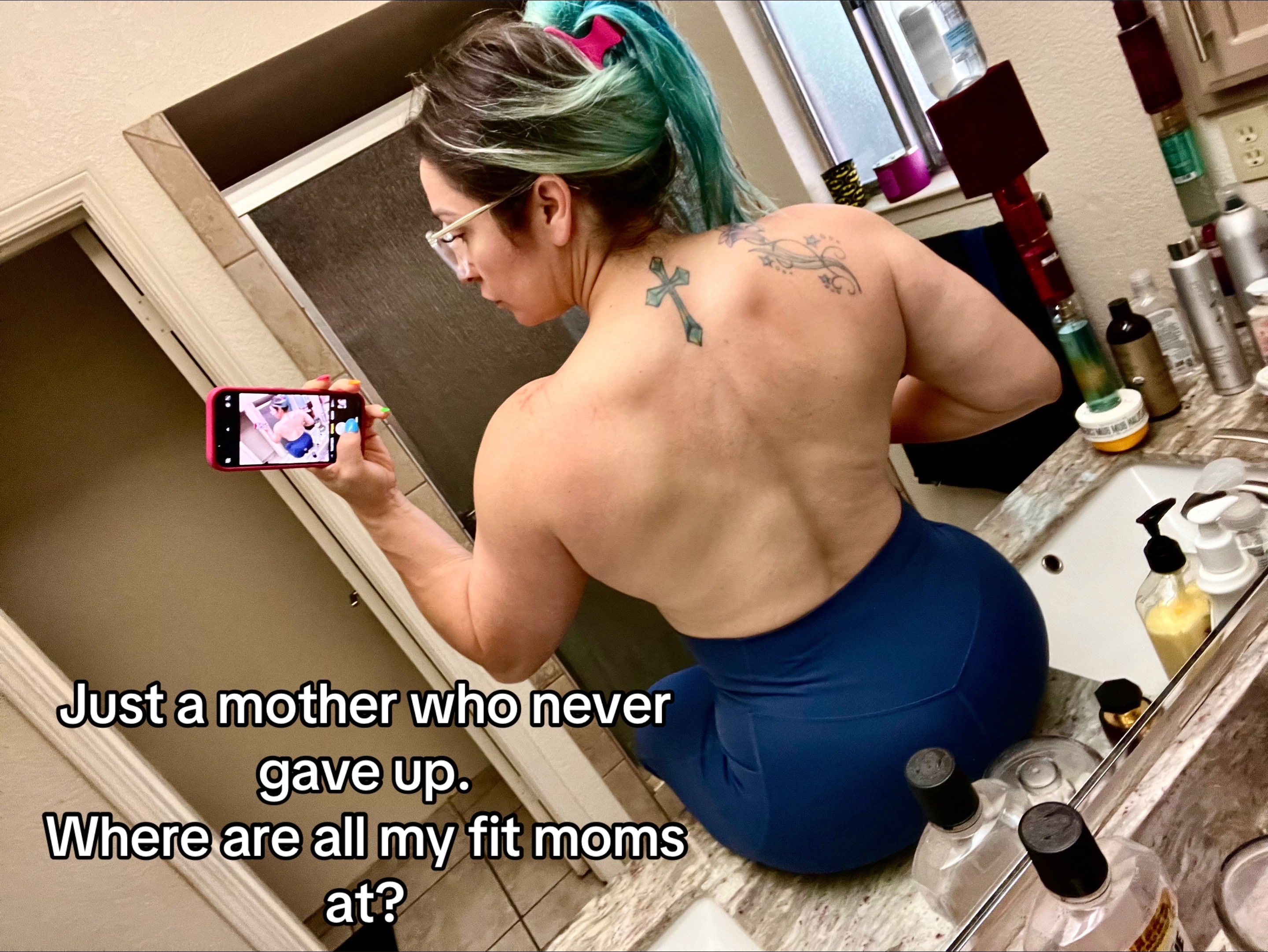 @MelissaMuscleMommy ✨