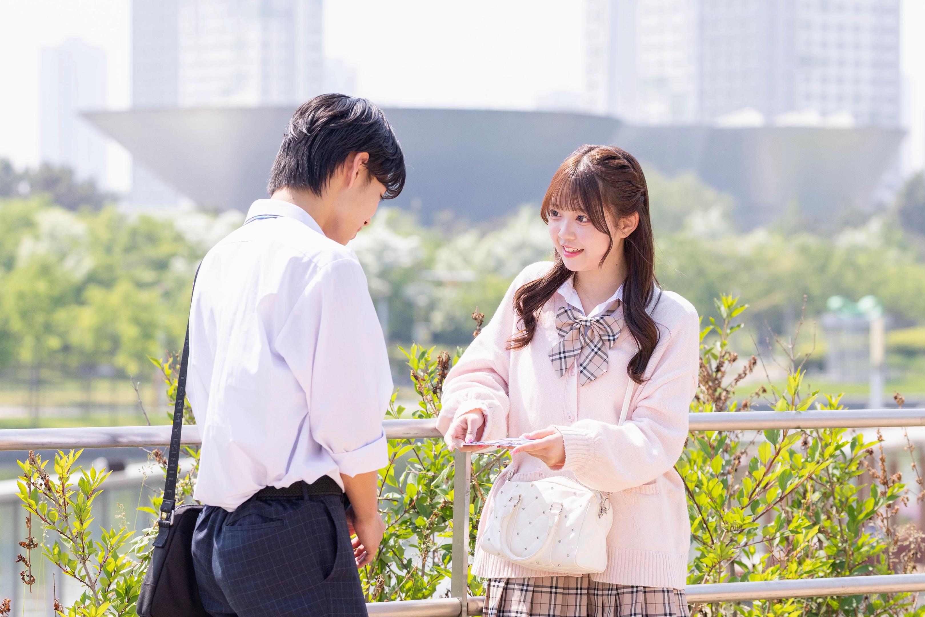 @岡本莉來(おかもとりら)