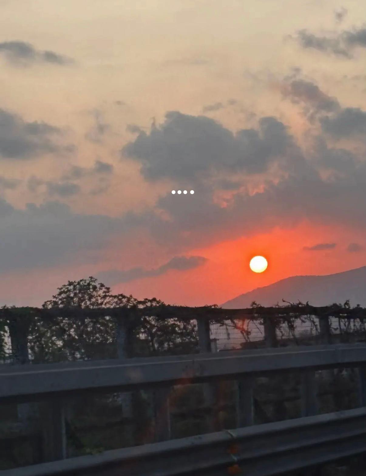 @𝒟.ℳ