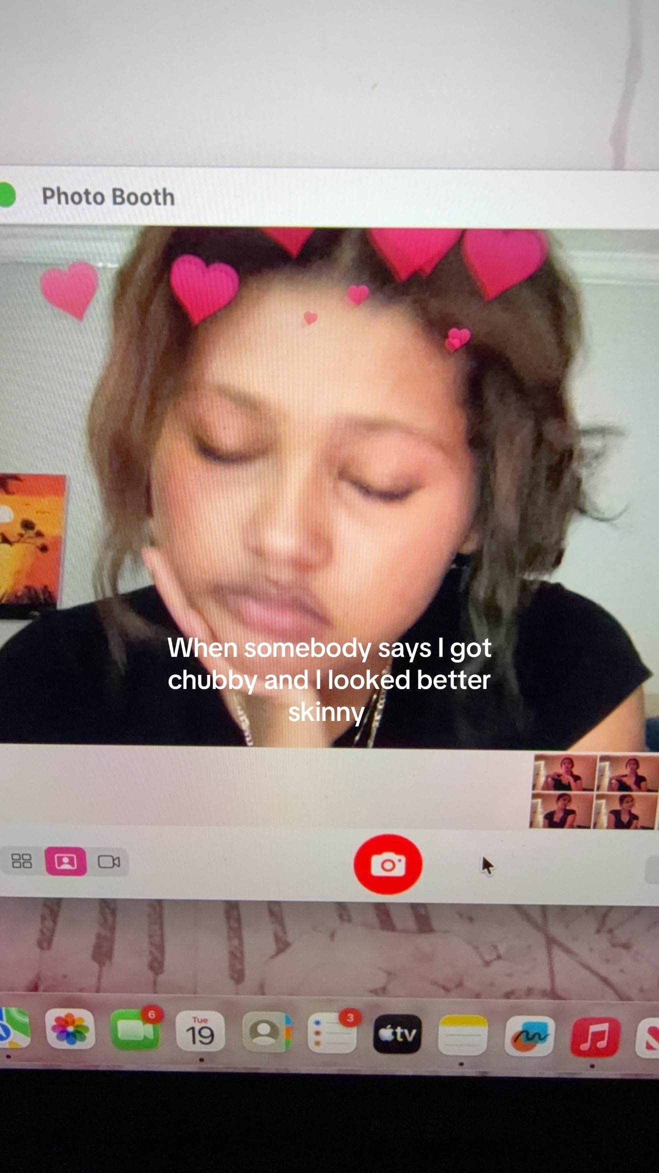 @￶