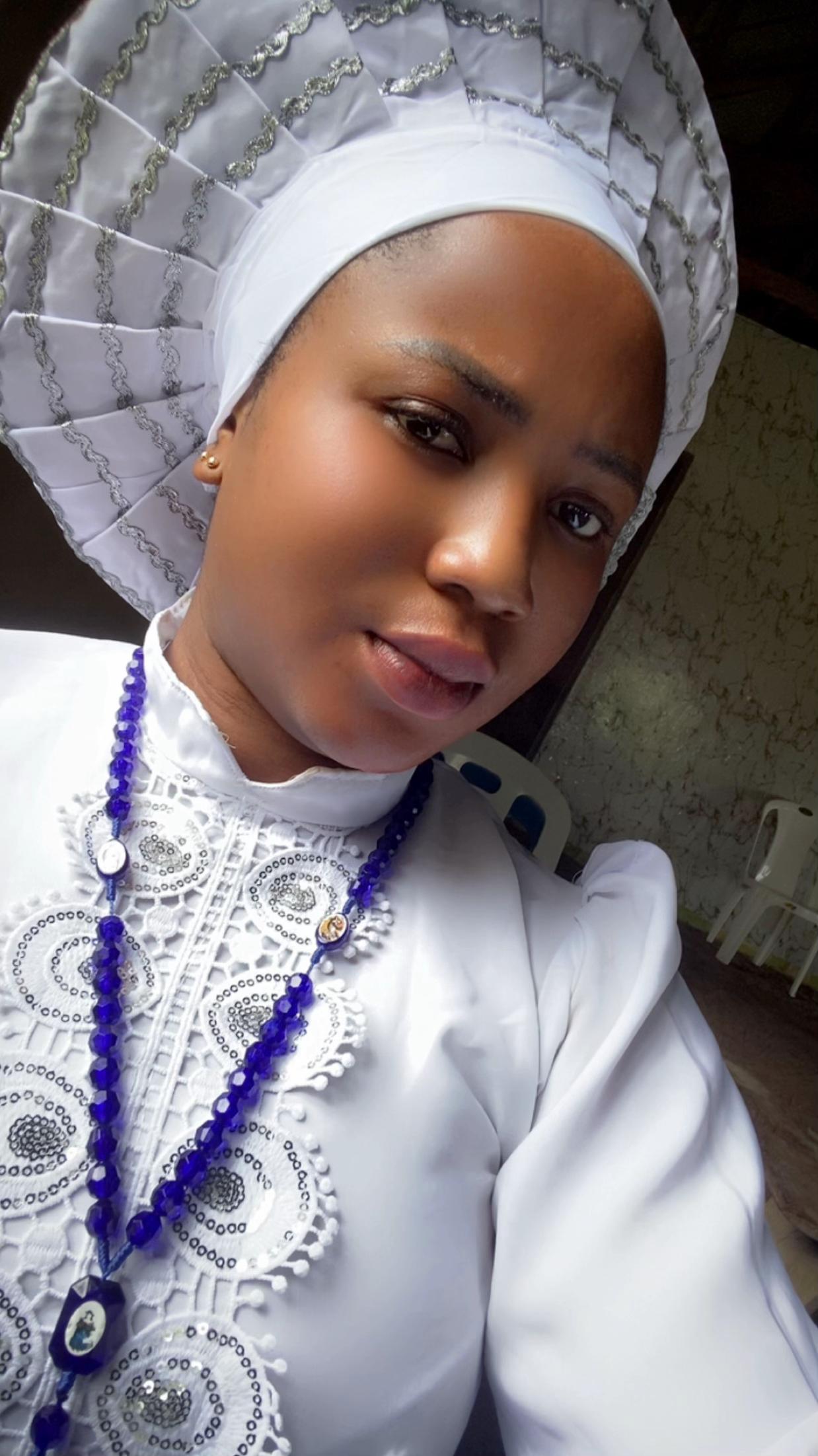 @OLUWASEUN🌸🍭🎀