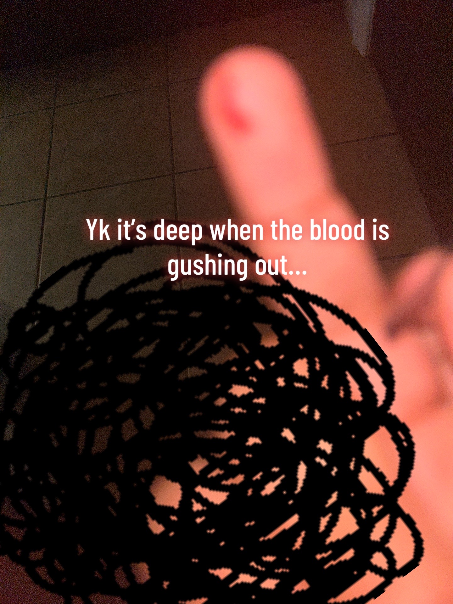 @⃟