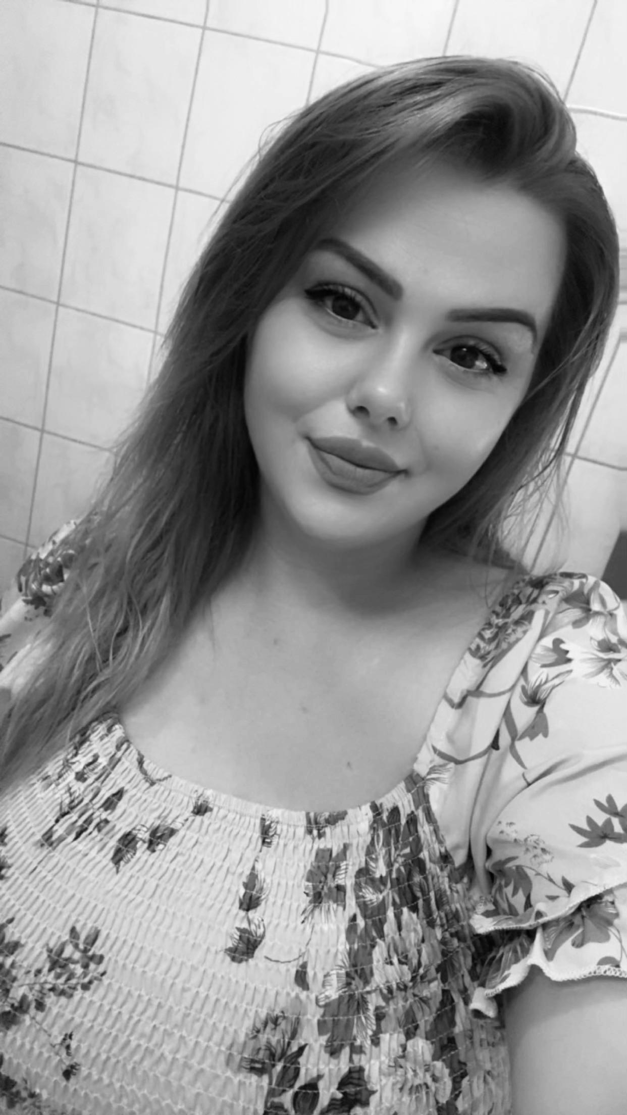 @🇦🇱