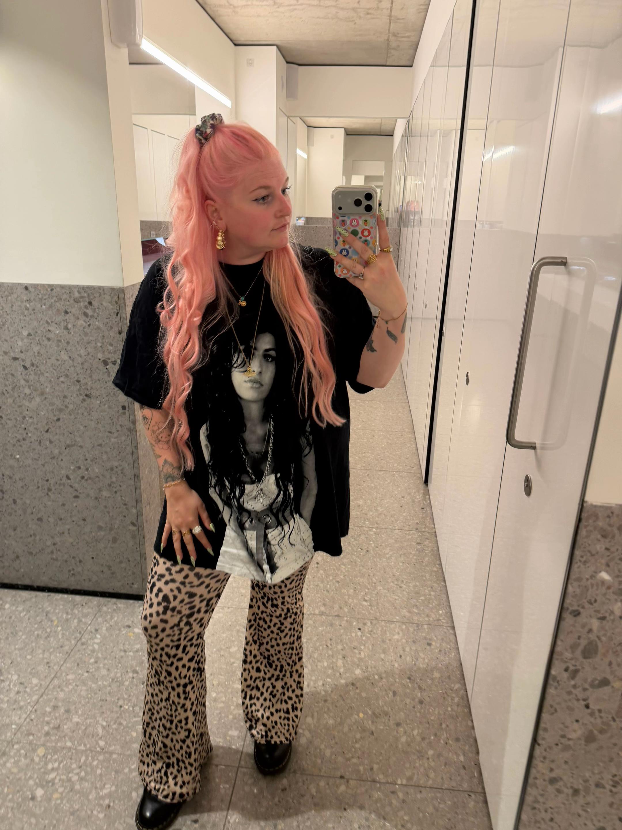 @Ellie&rsquo;s Edits 🍒💫🧚🏻&zwj;♀️