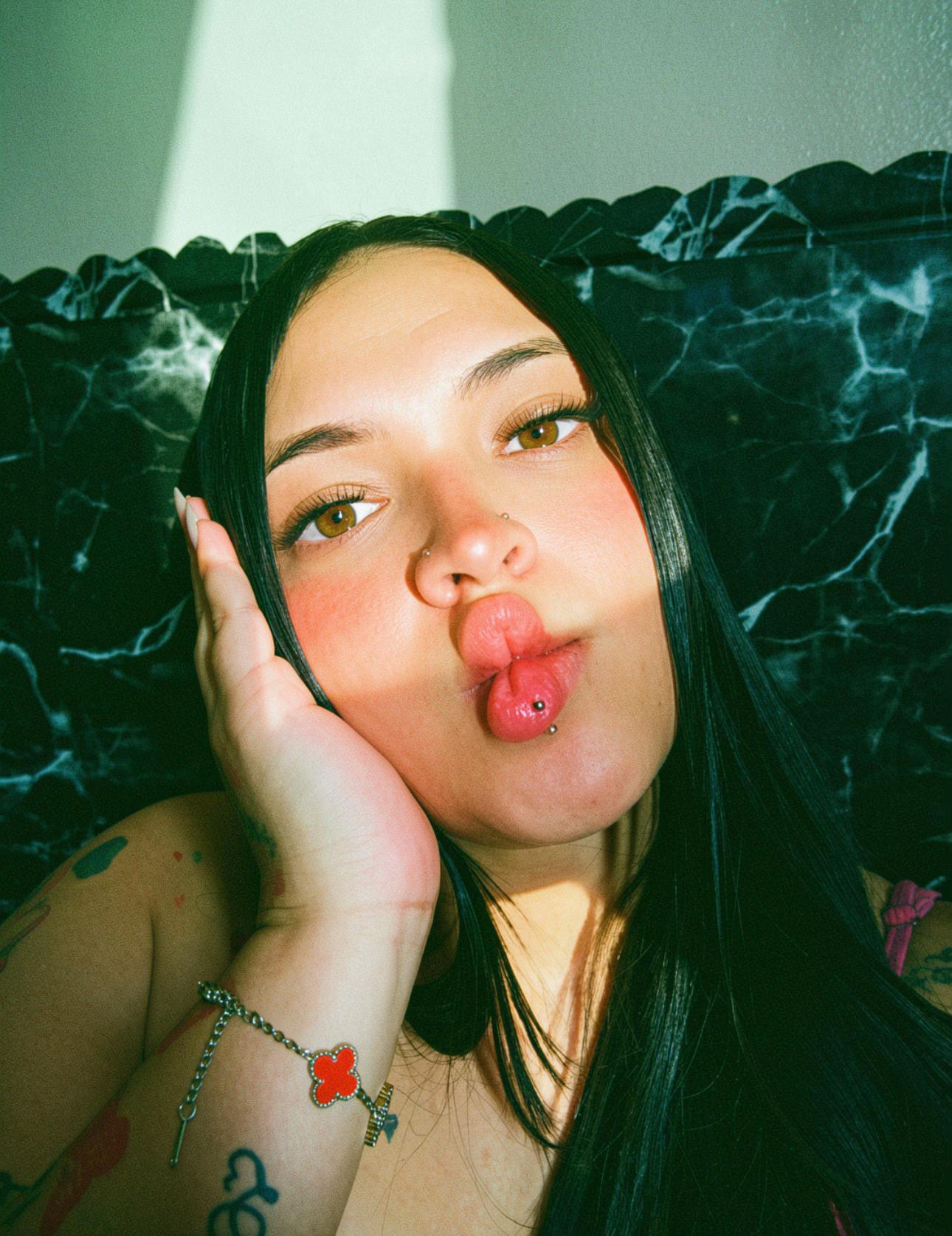 @Aleejadra🩷