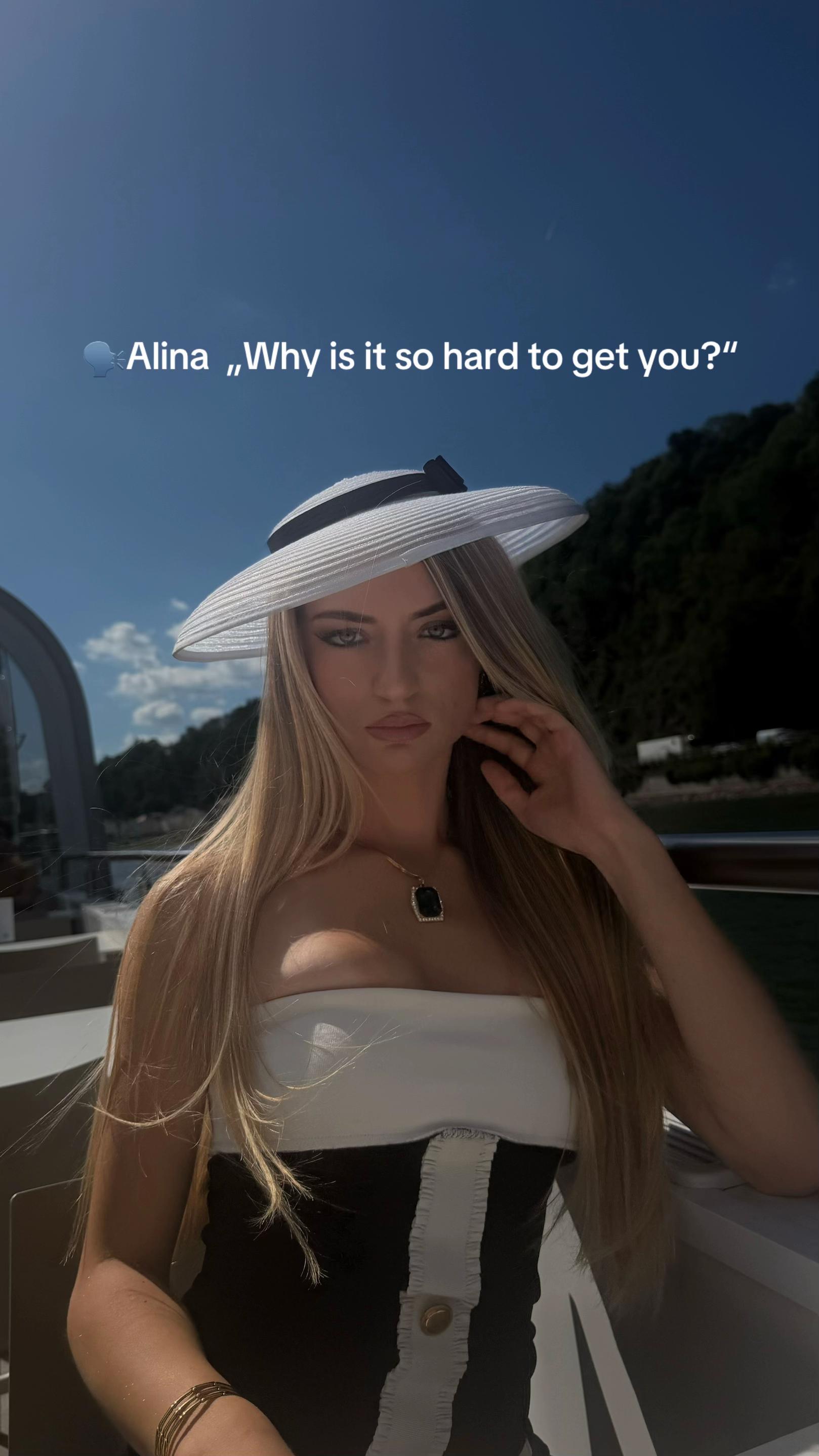 @Alina_alincee
