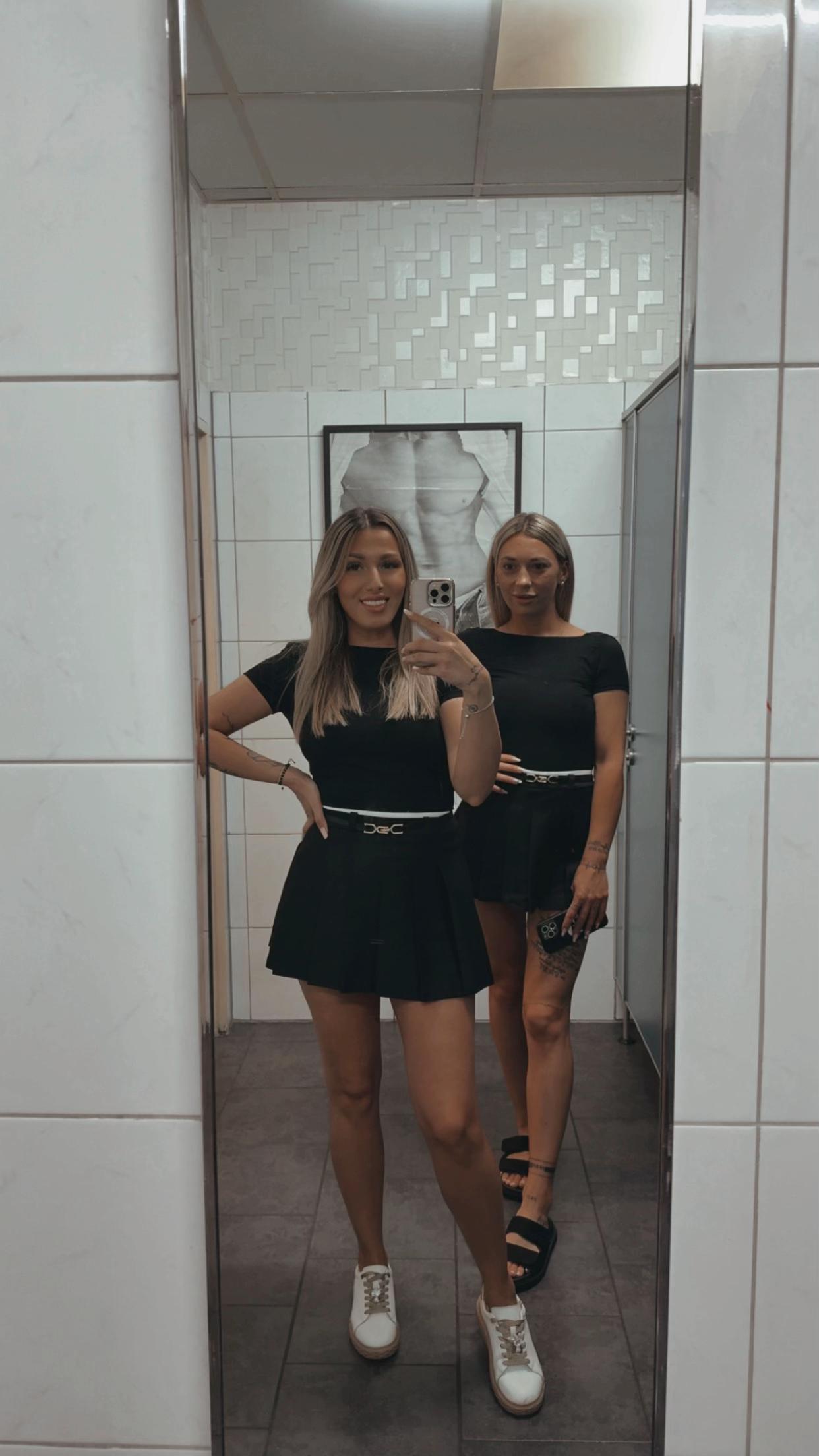 @𝔹𝕚𝕓𝕚💛💛