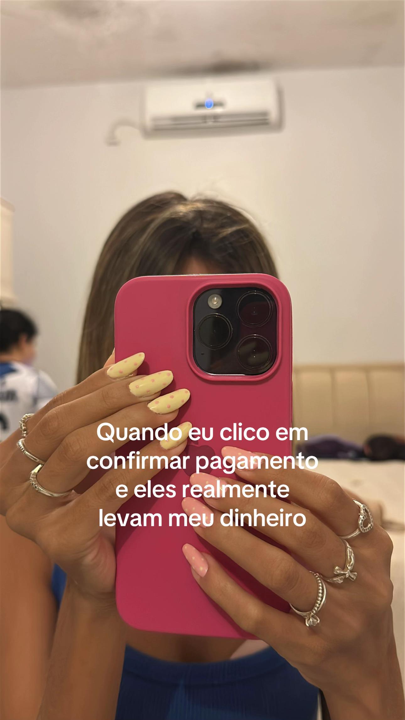 @Heloísa Oliveira