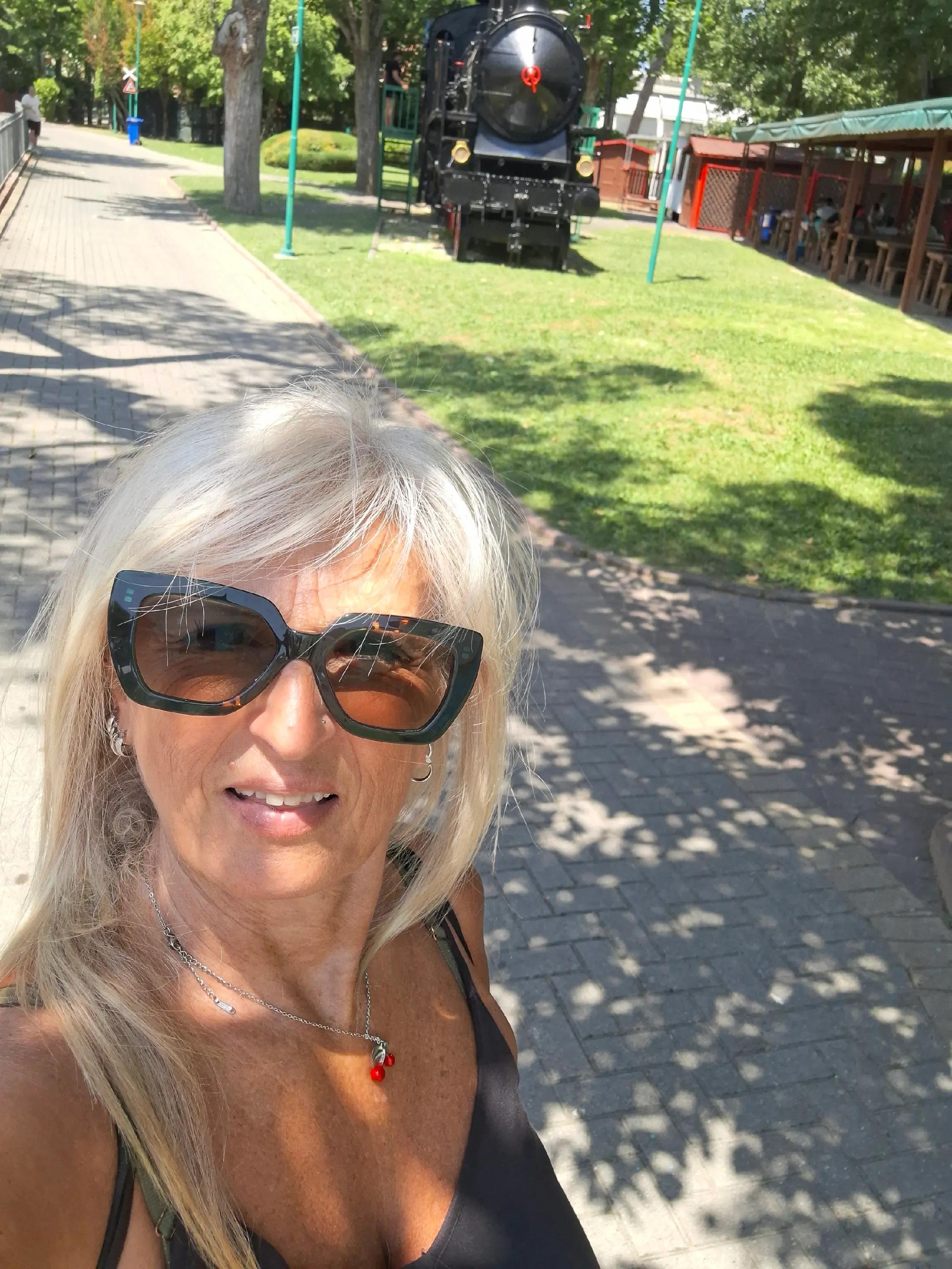 @Angela Palmisano