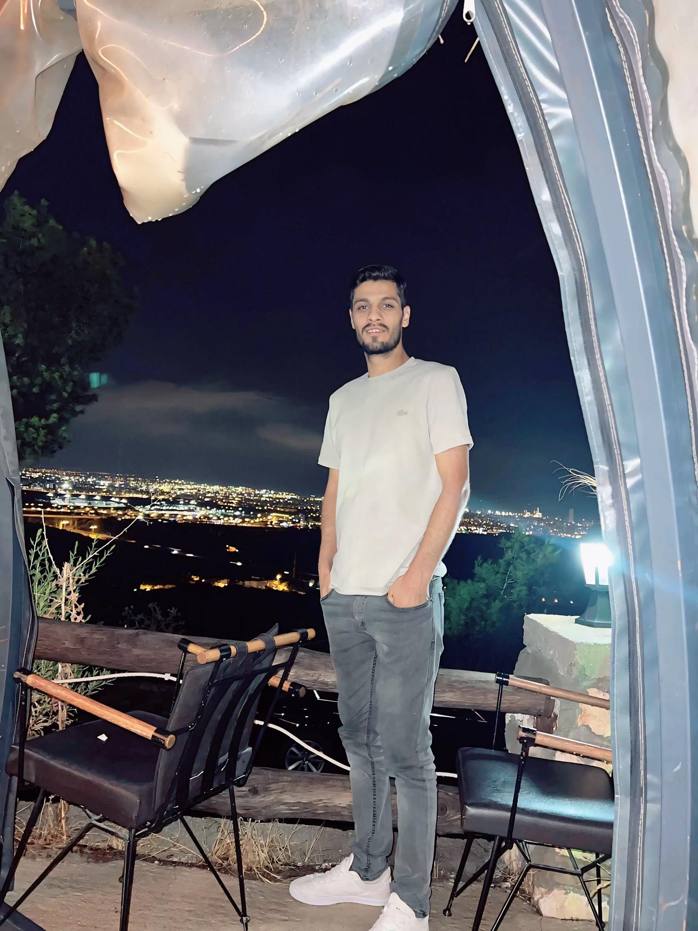 @Nuhat Gümüş