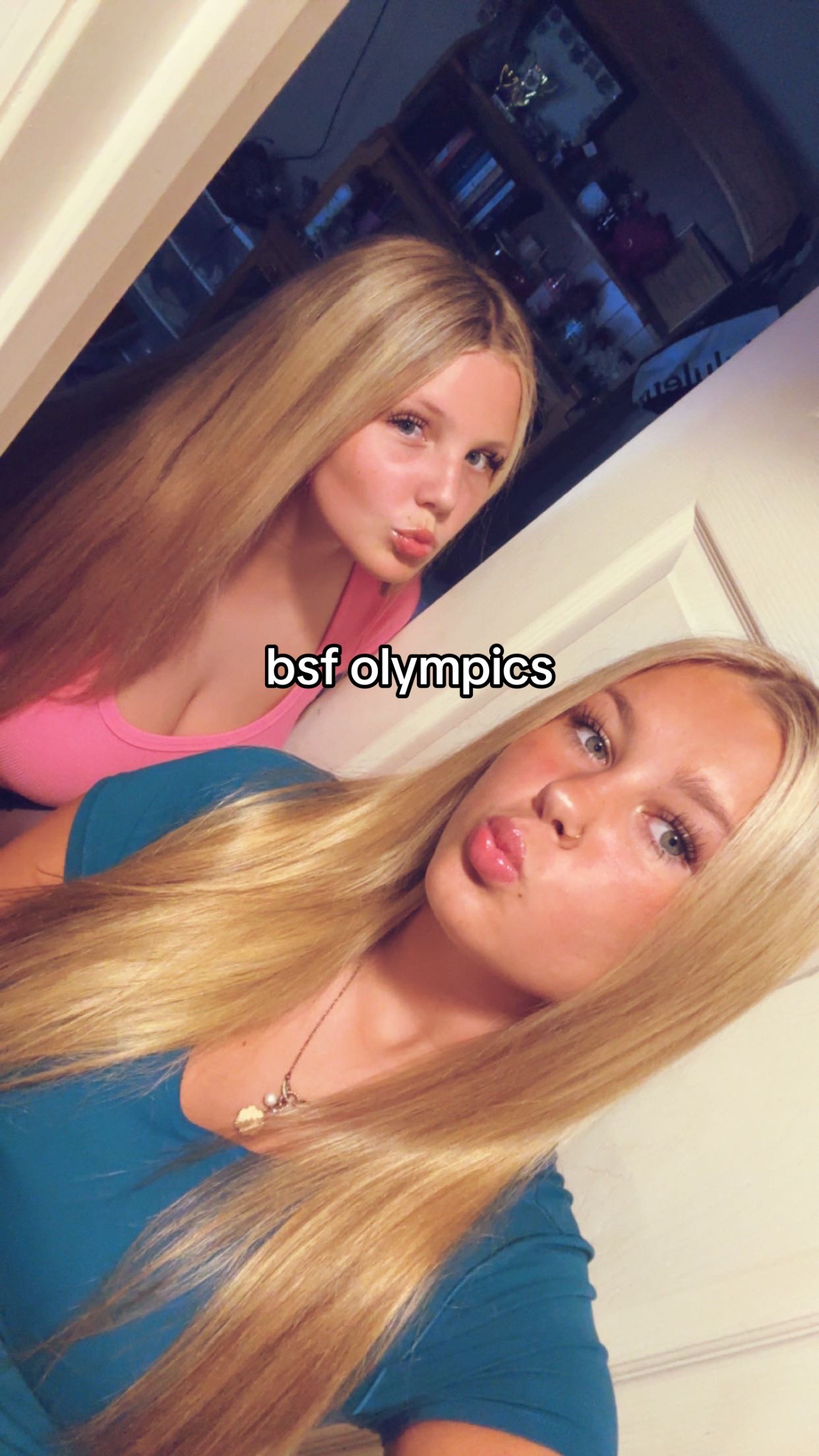 @arianaluvslife