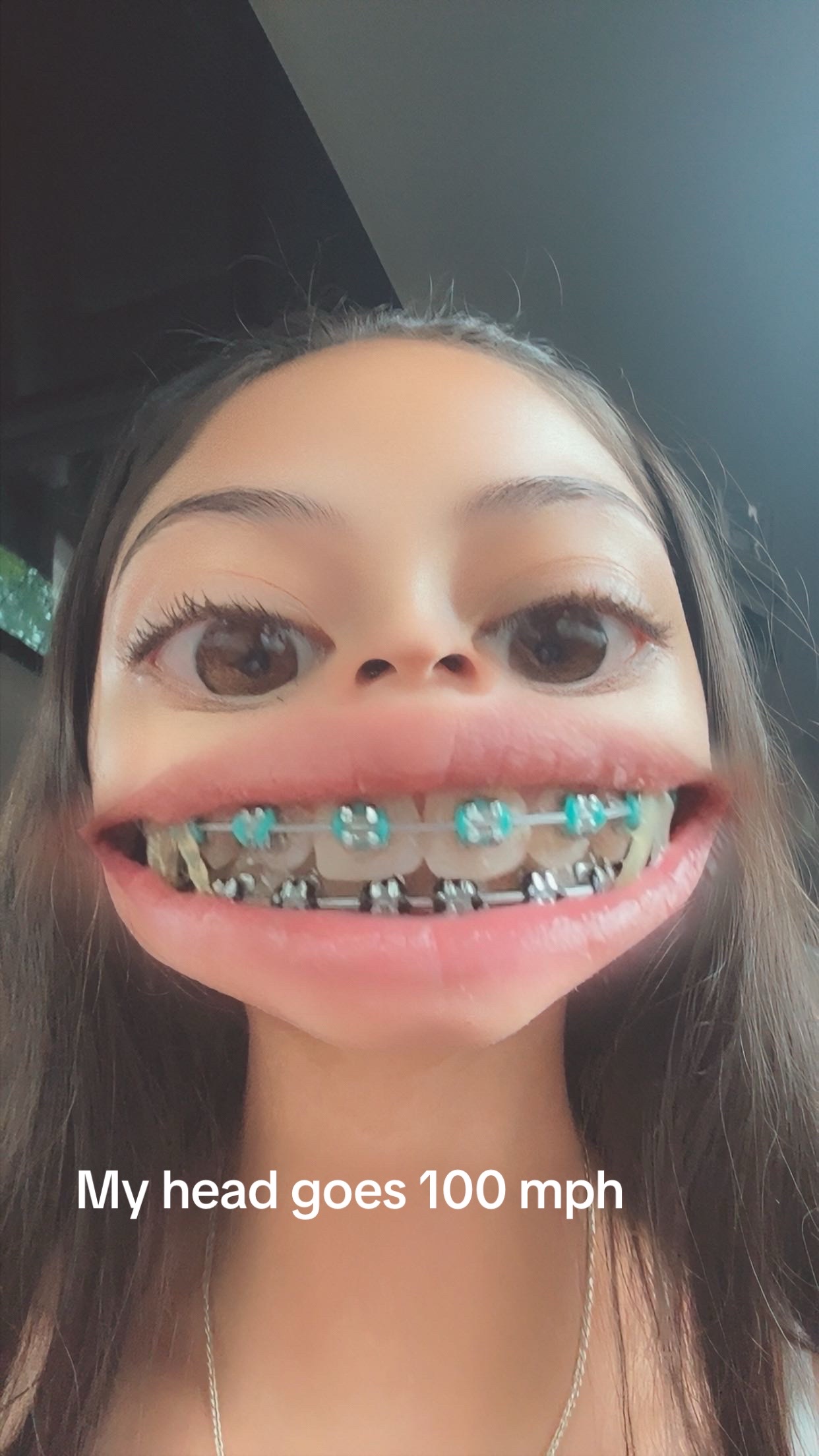 @Vivlaughlove