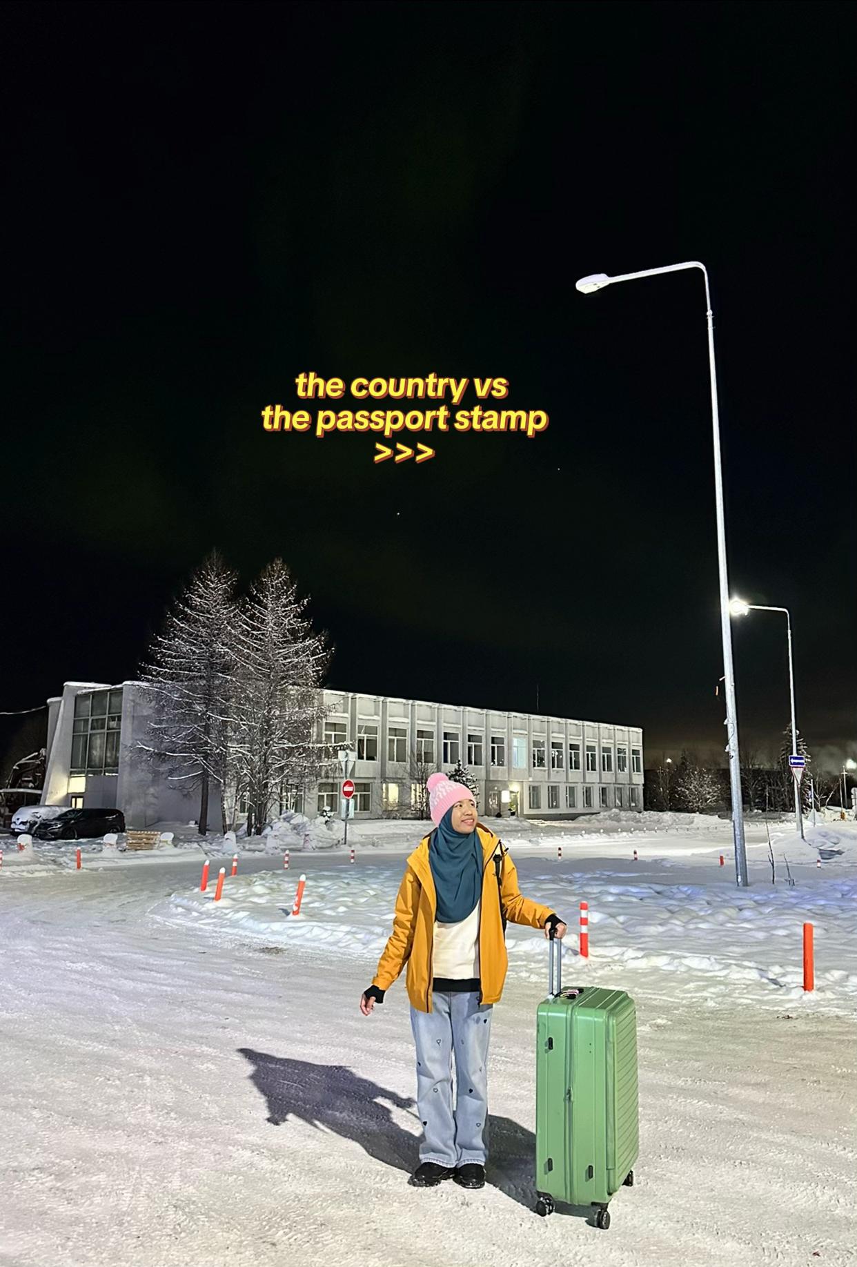 @Yana - Travelog