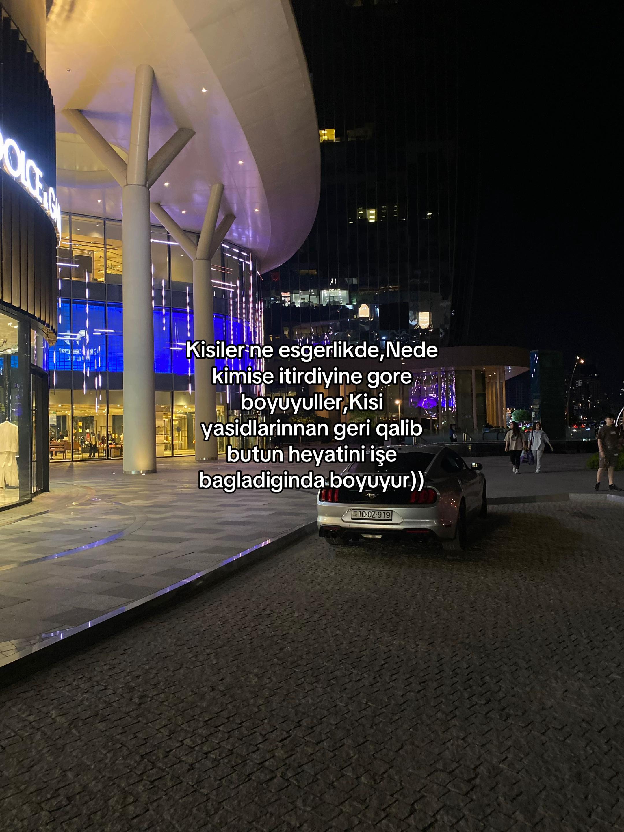 @𝓜.𝓜🇦🇿