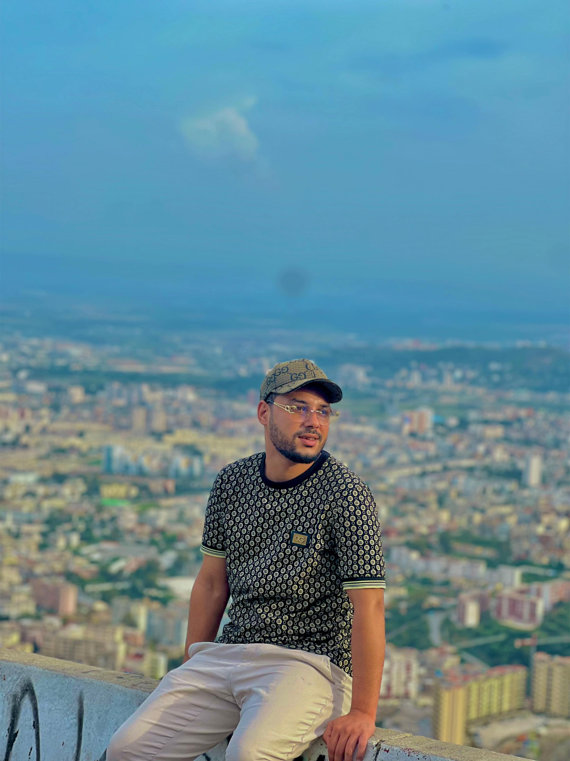 @L'Hamda Kh