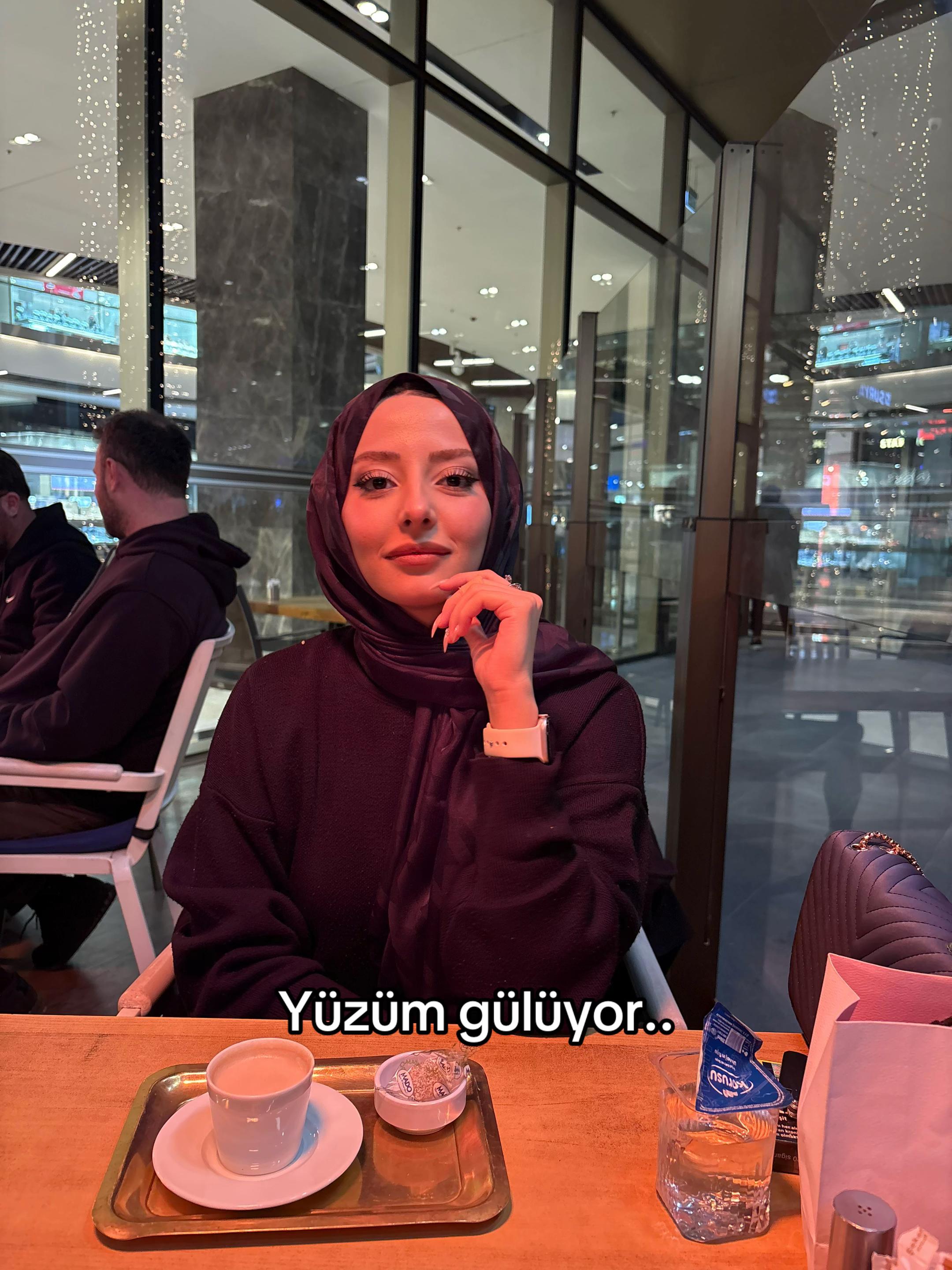 @İroşş🫧