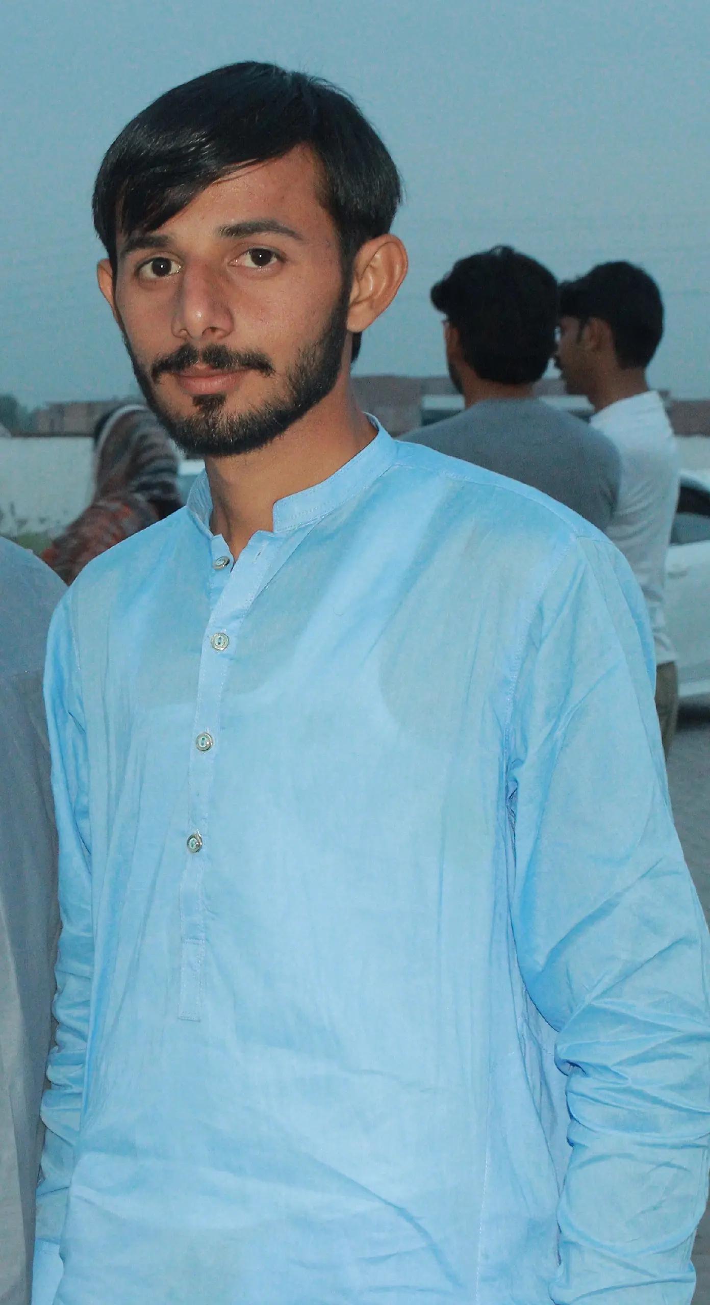 @Fayyaz Ashraf 🧡