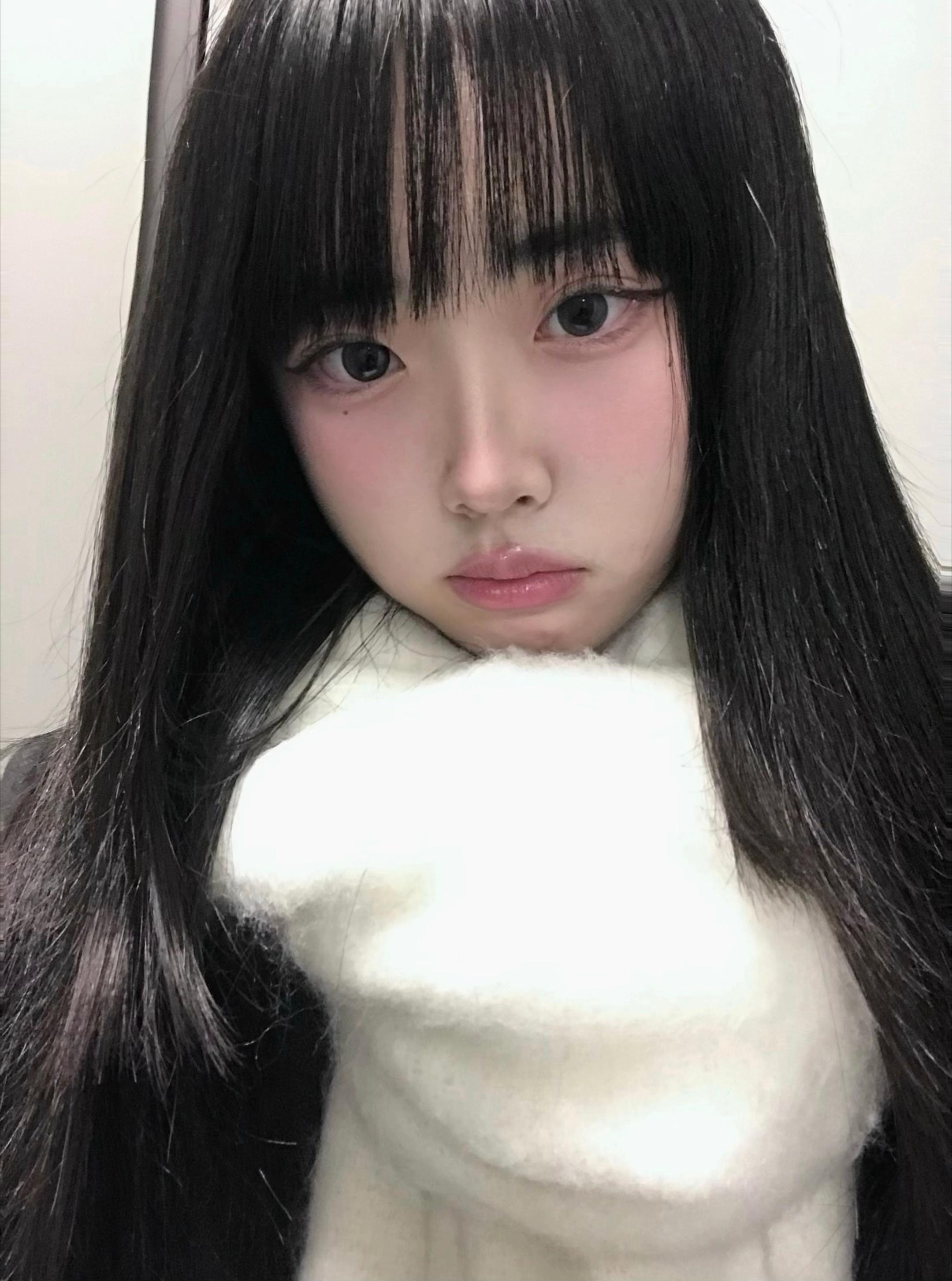 @냐