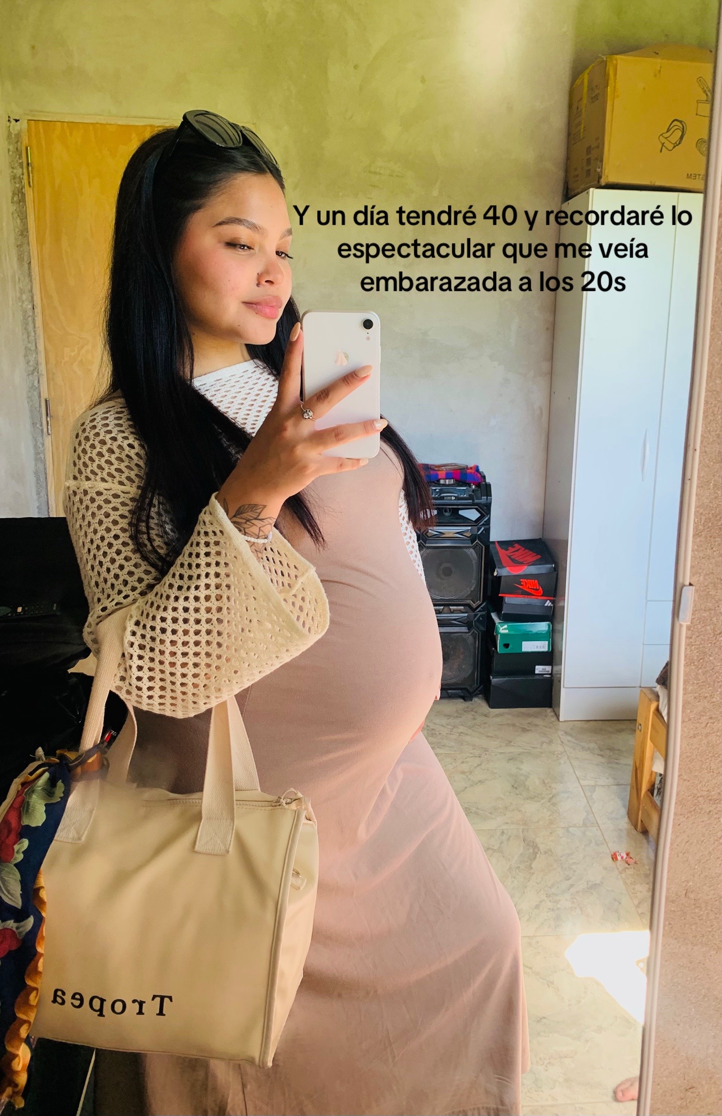 @Ariana Nicole