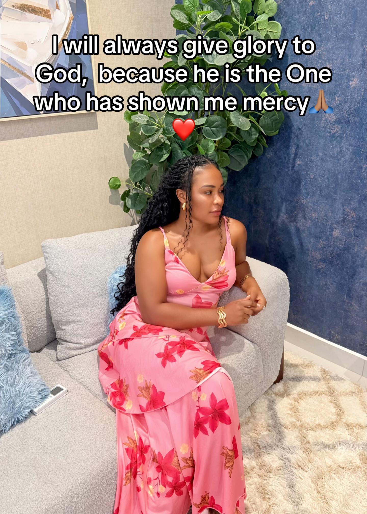 @Gina West🇬🇭