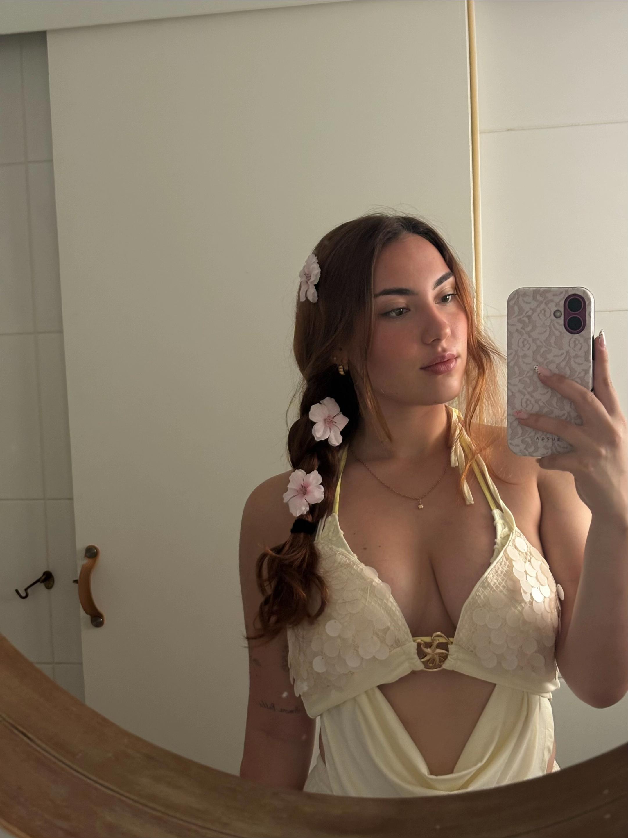 @🧸