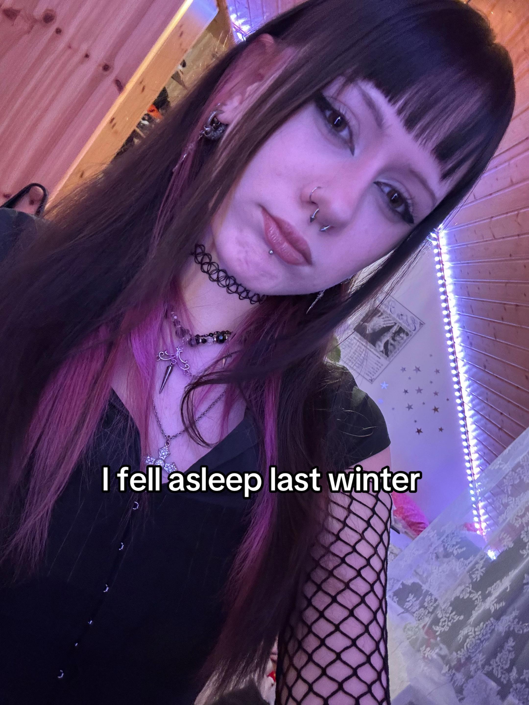 @lara .⋆♱