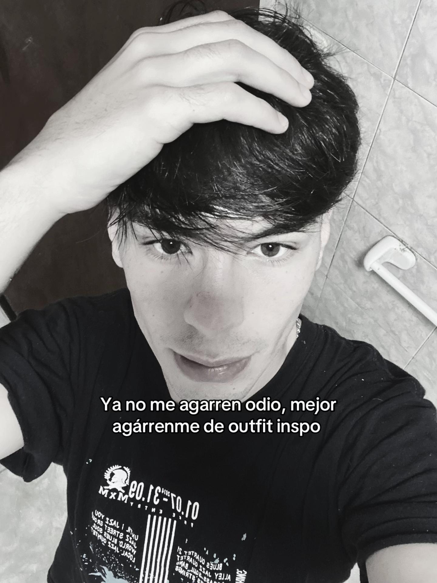 @𝖒𝖆𝔁