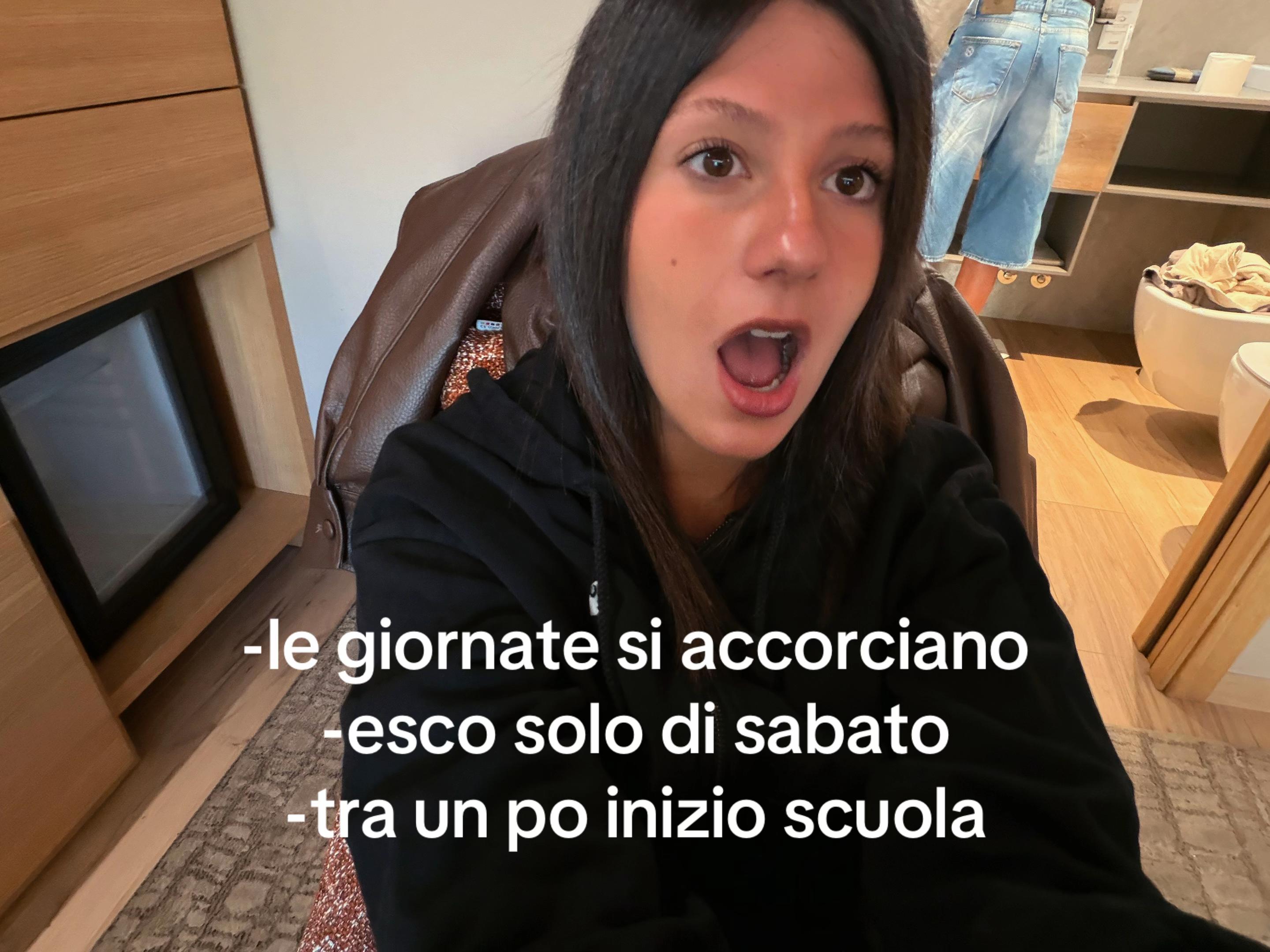 @2nicole