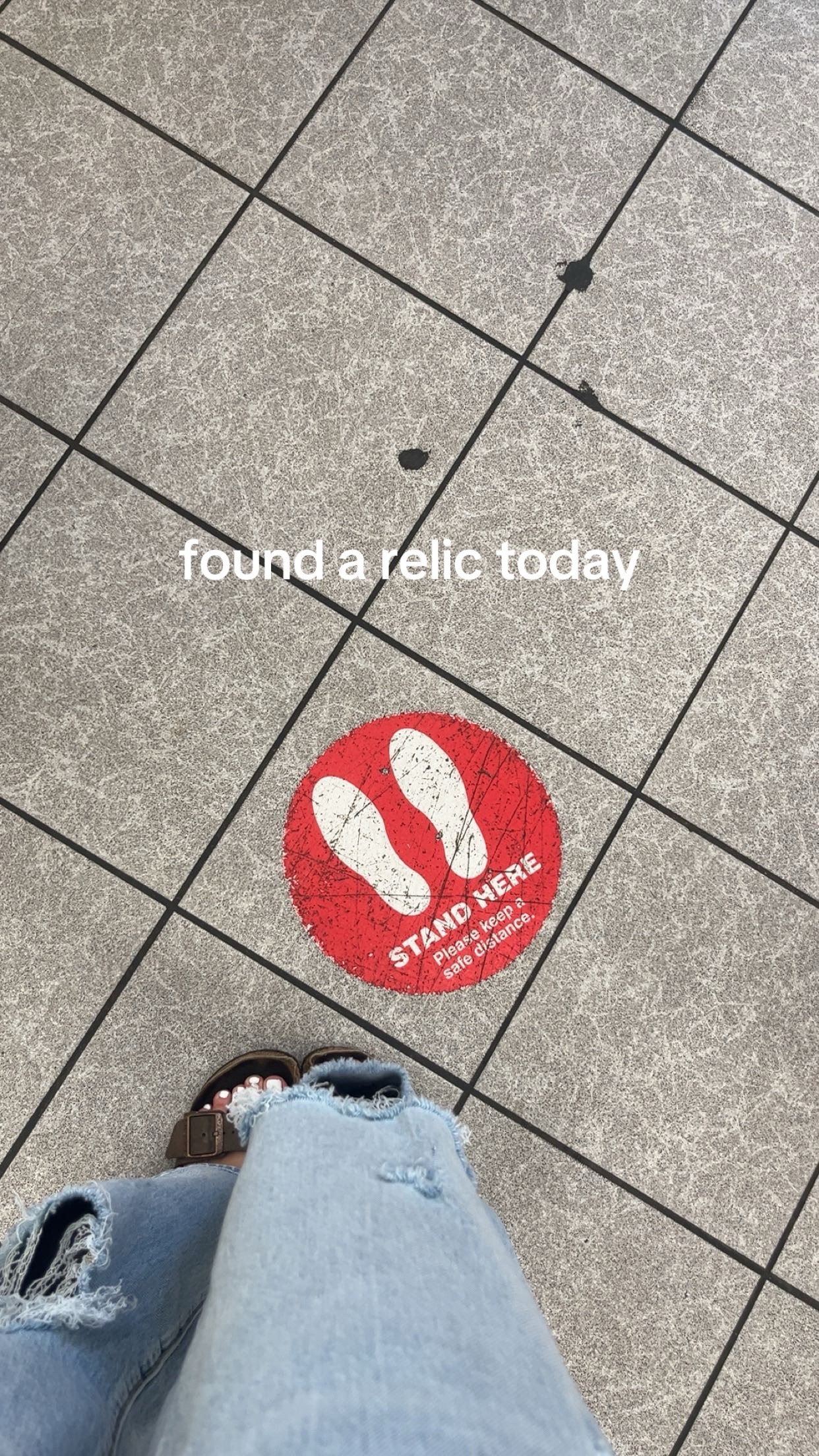 @️
