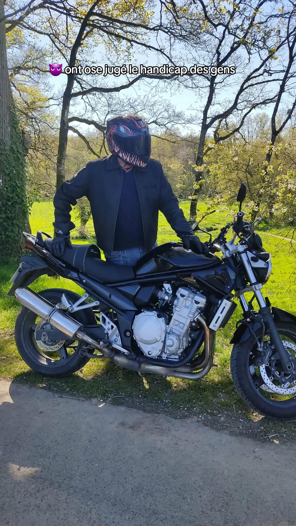@motard✌